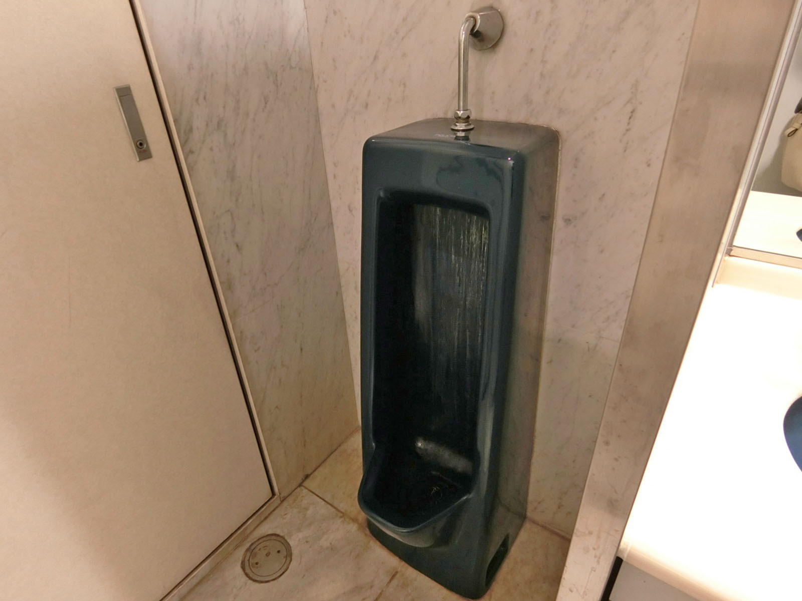 男性用トイレ