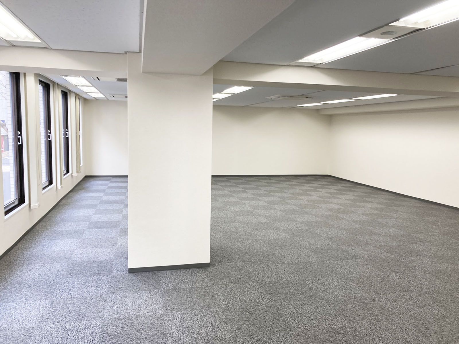 別角度の様子