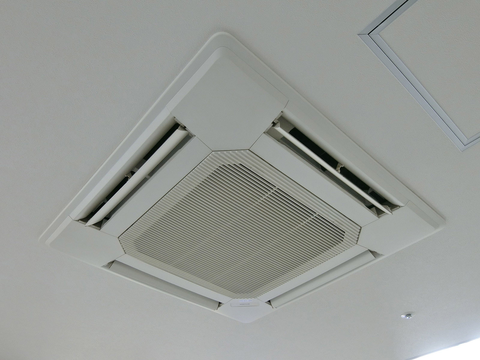 空調