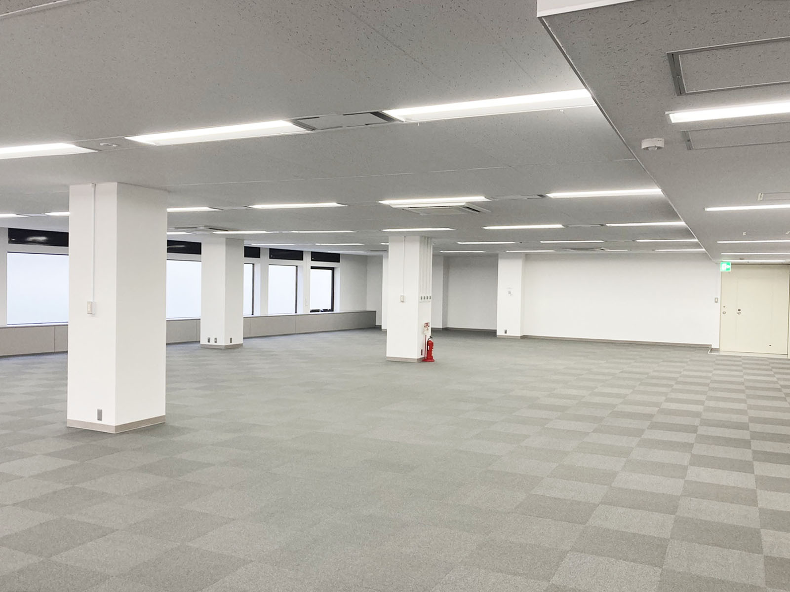 別角度の様子