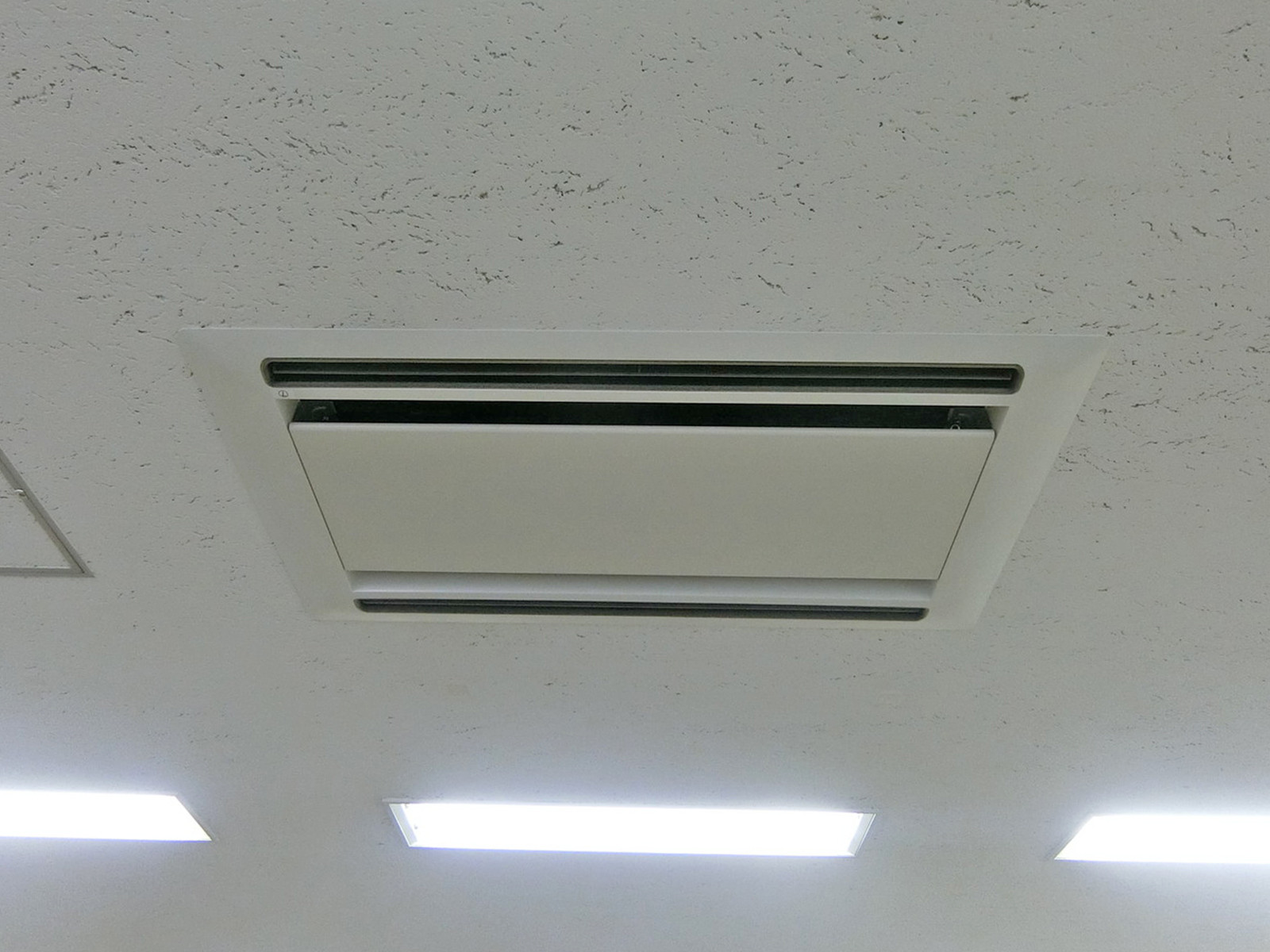 空調