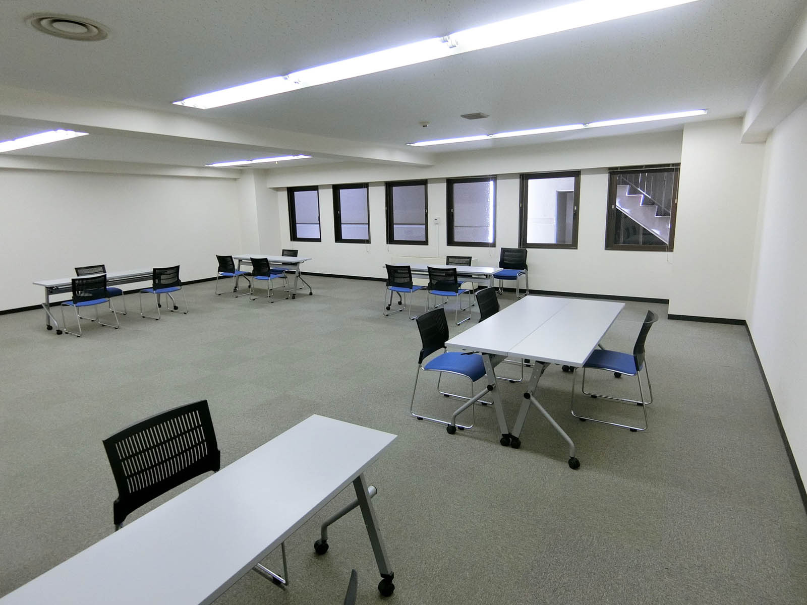 別角度の様子