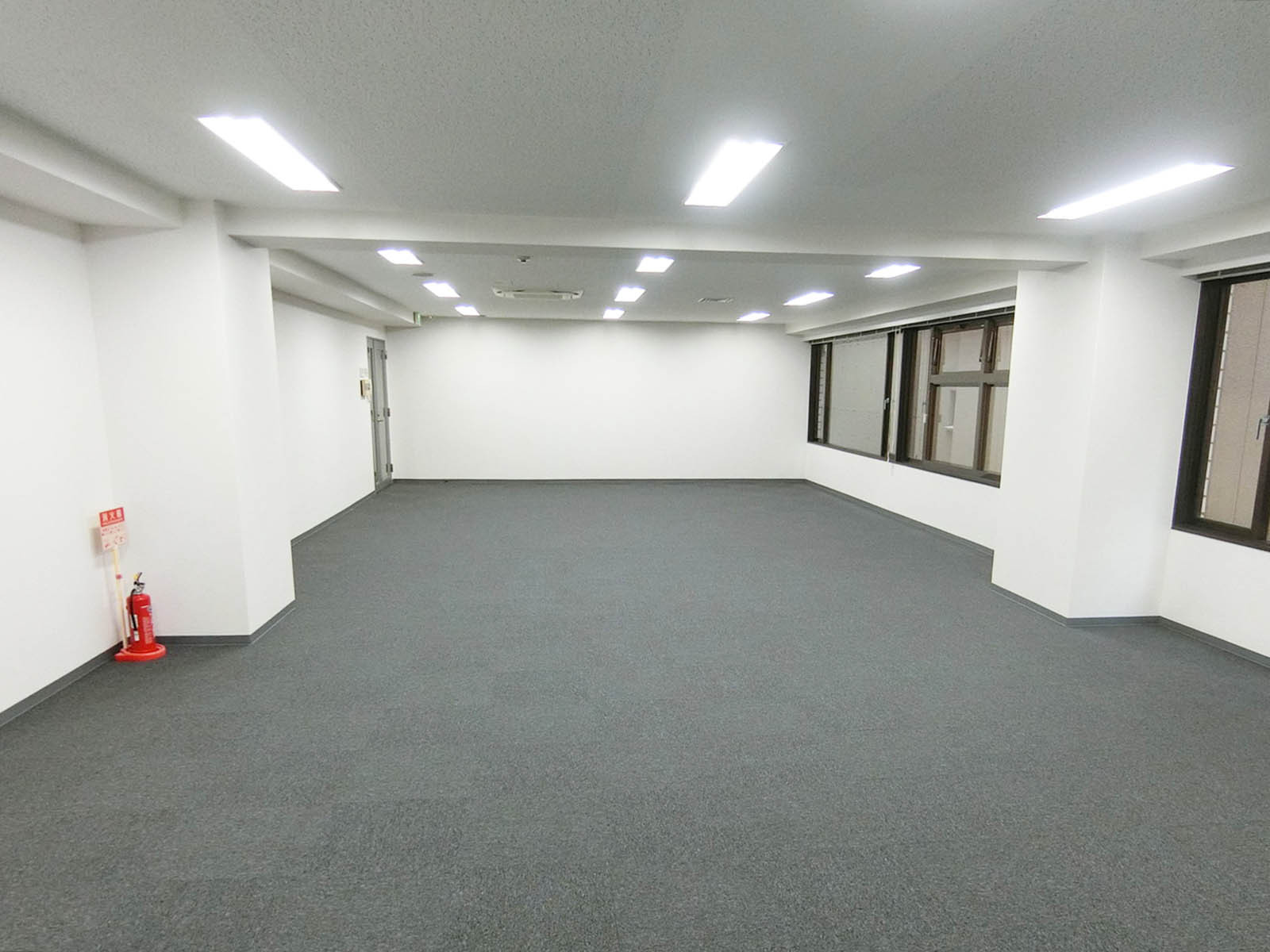 別角度の様子