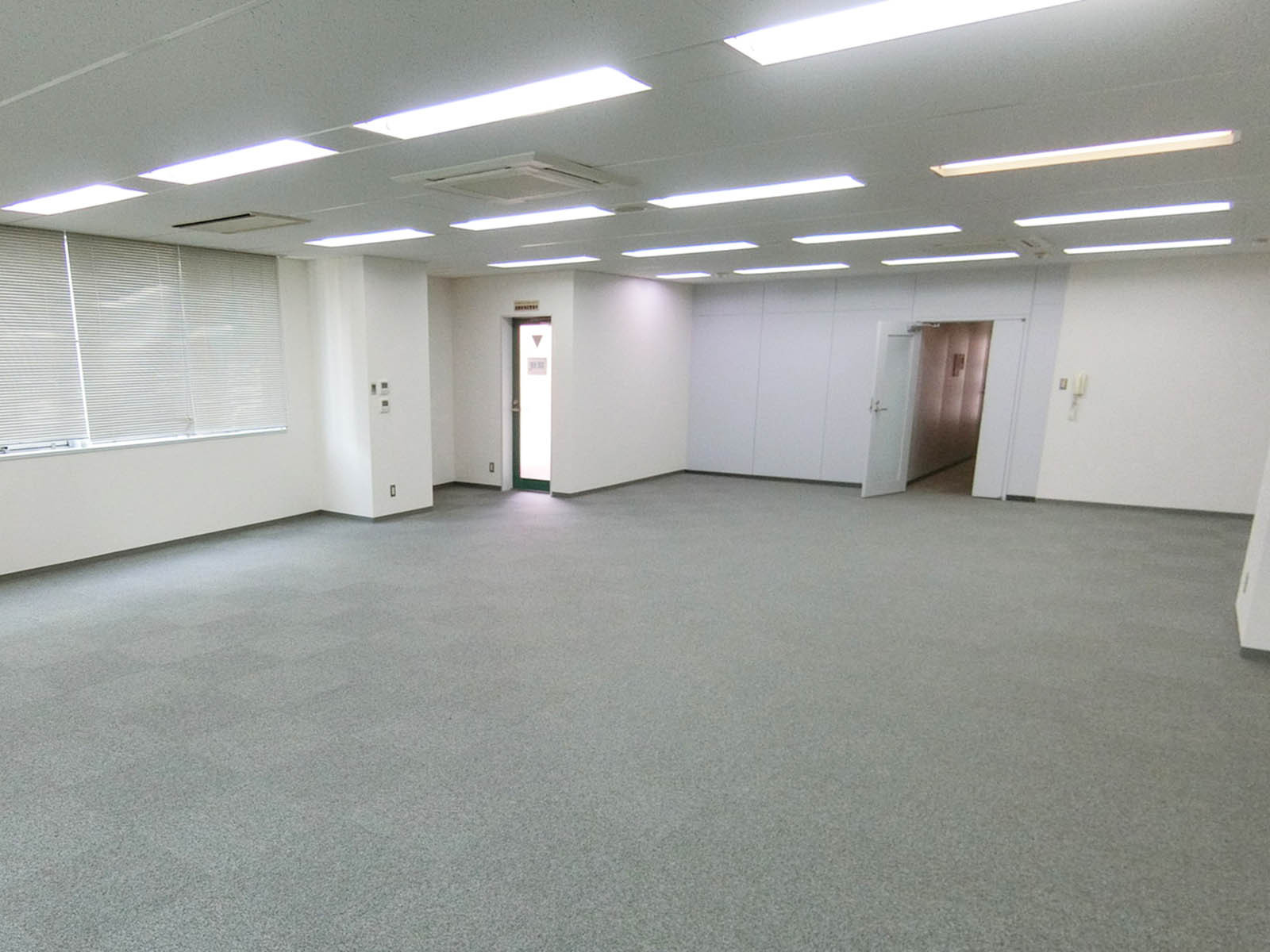 オフィス室内参考画像(3階・約38坪)