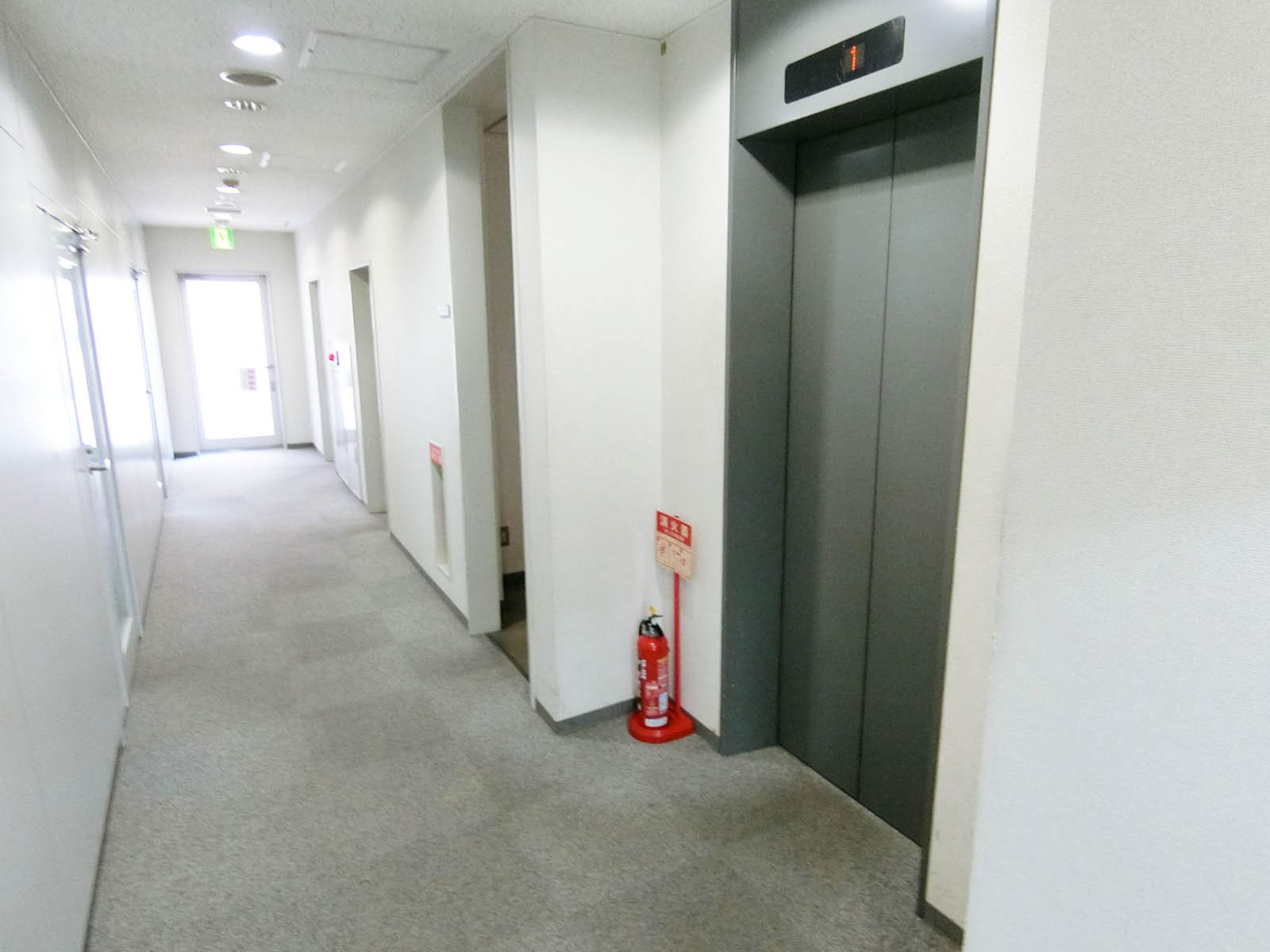 エレベーター