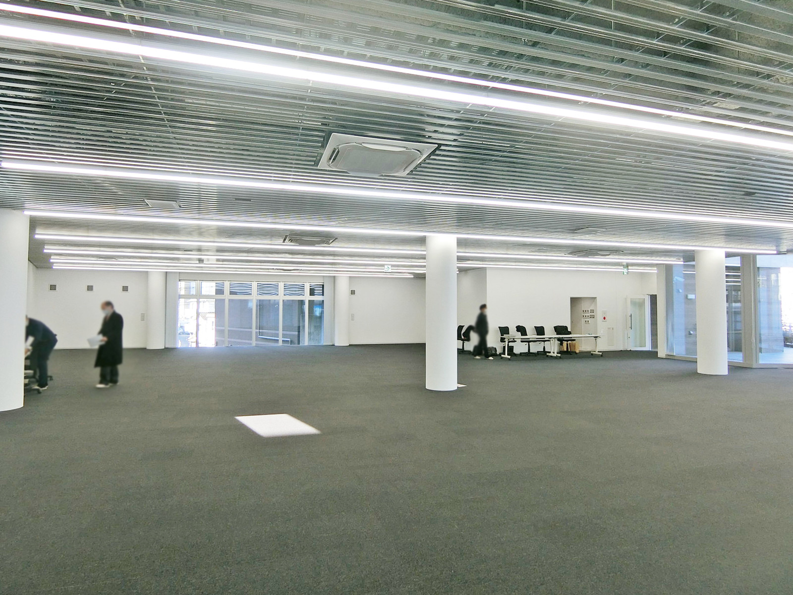 オフィス室内参考画像（1階・約126坪）