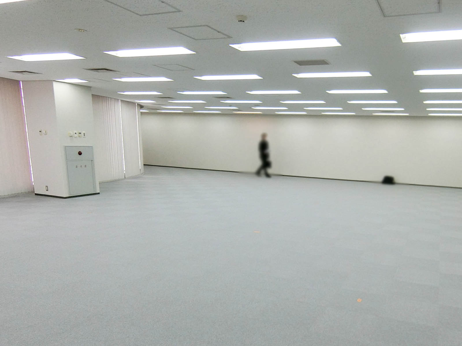 別角度の様子