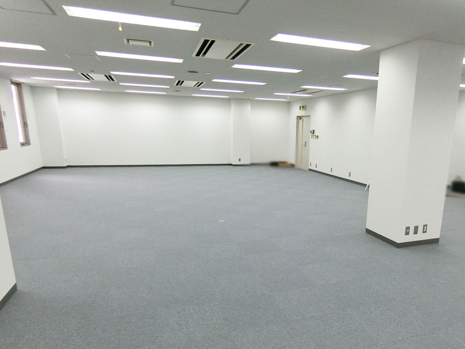 別角度の様子
