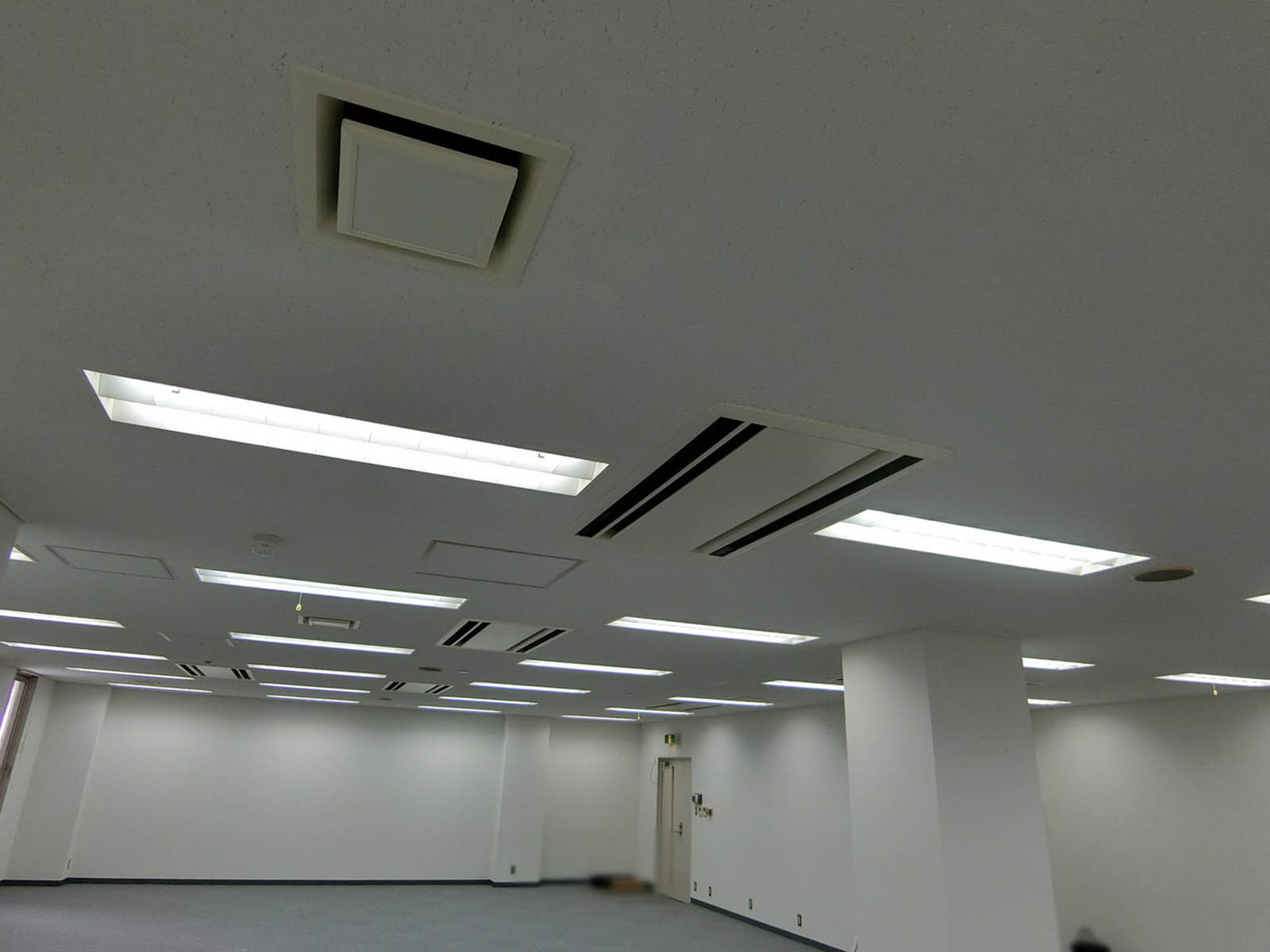 天井の様子