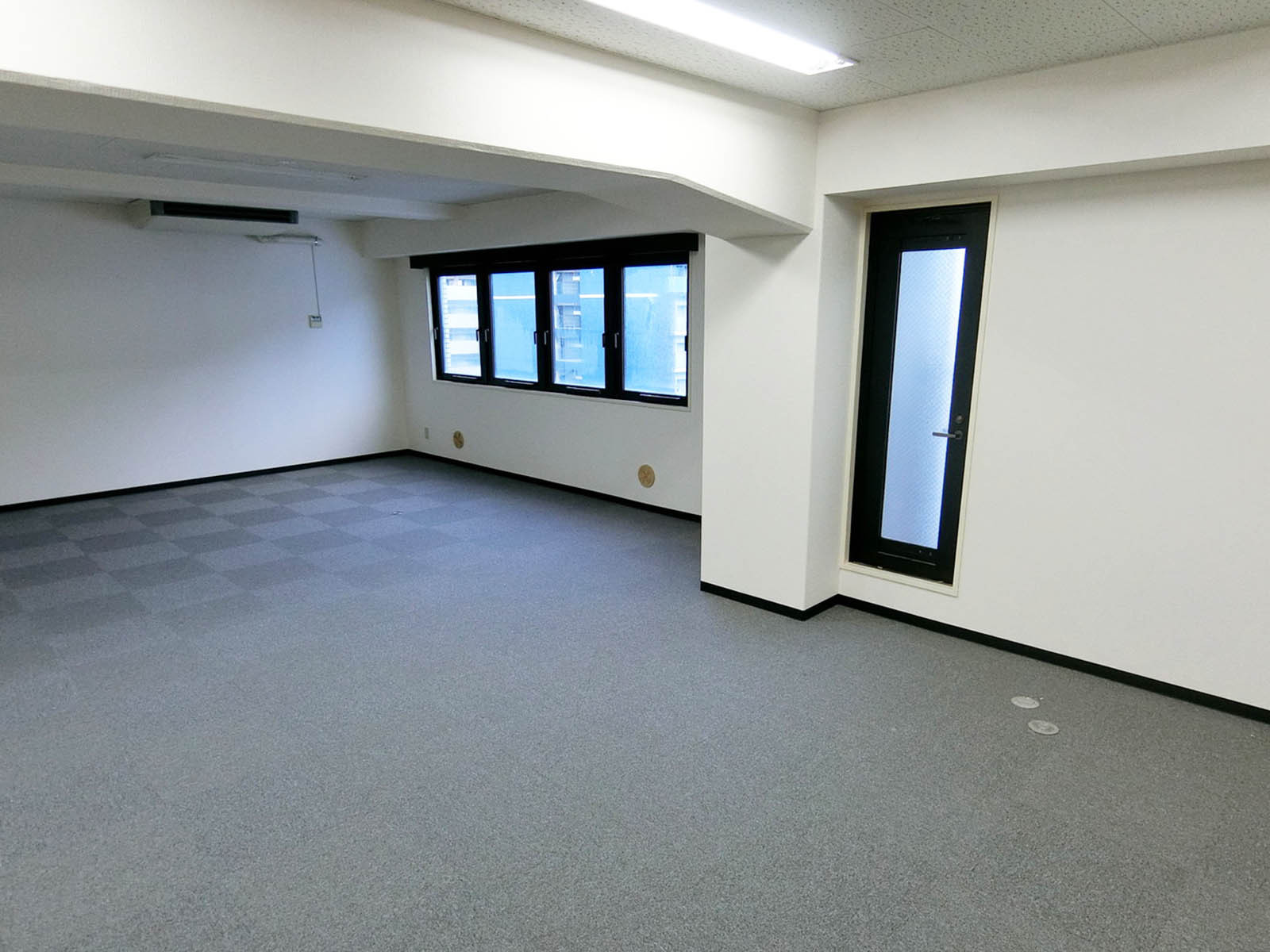 オフィス室内参考画像(7階・約20坪)