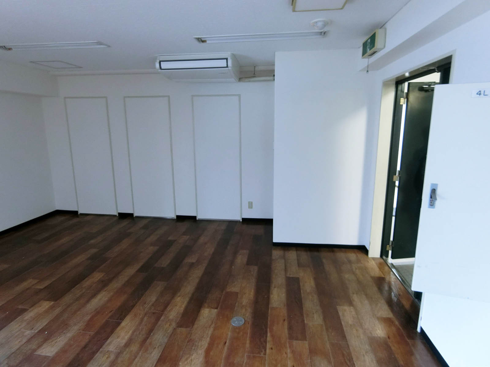 別角度の様子