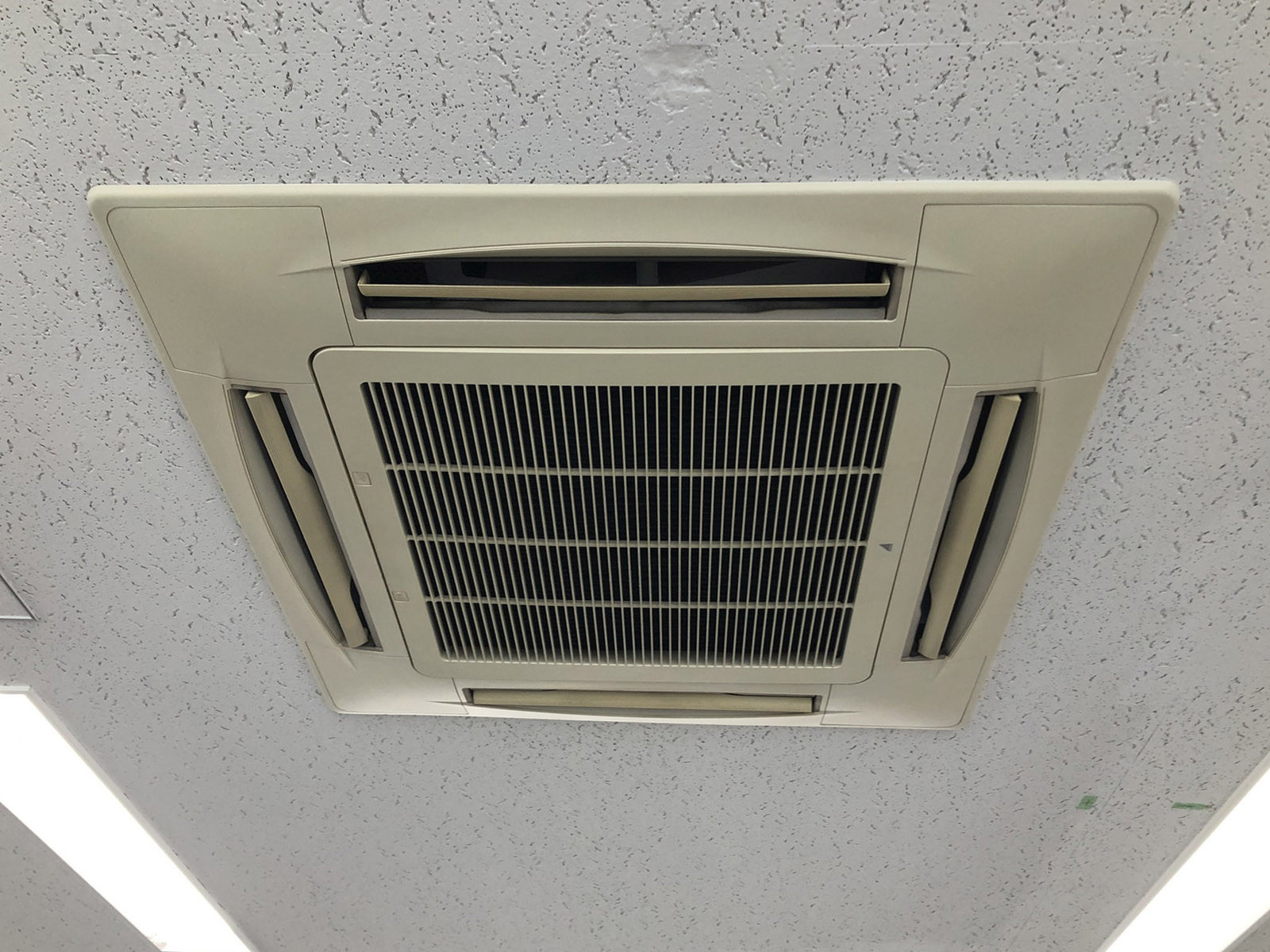 空調