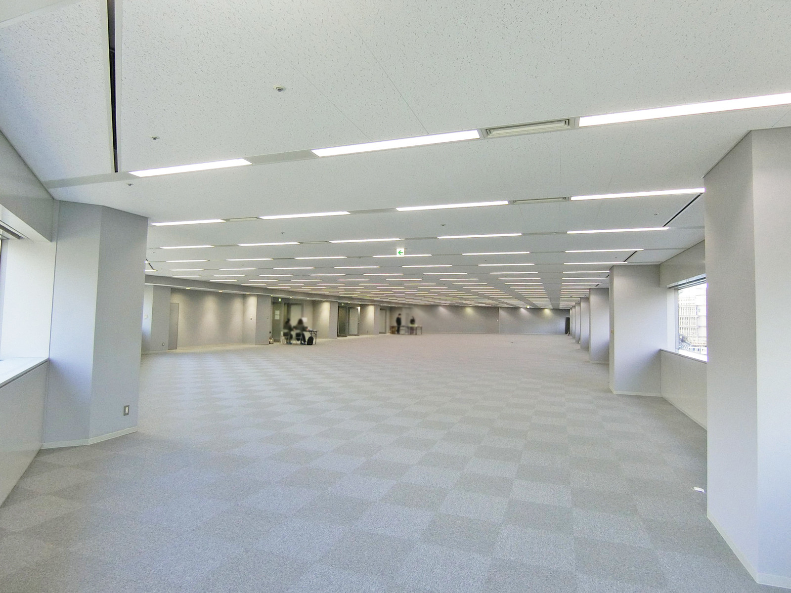 オフィス室内参考画像（6階・約215坪）