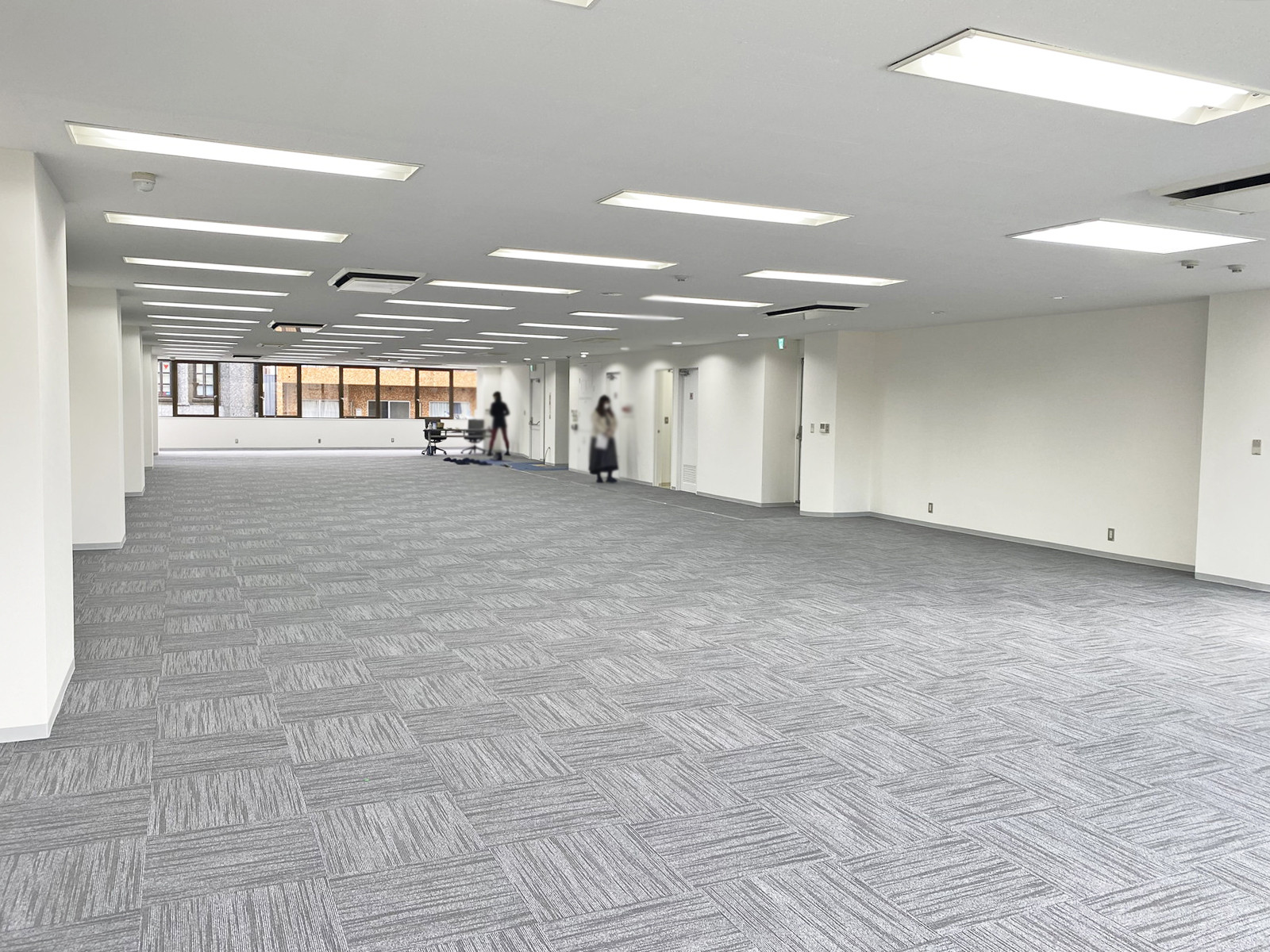 オフィス室内参考画像（5階・約92坪）