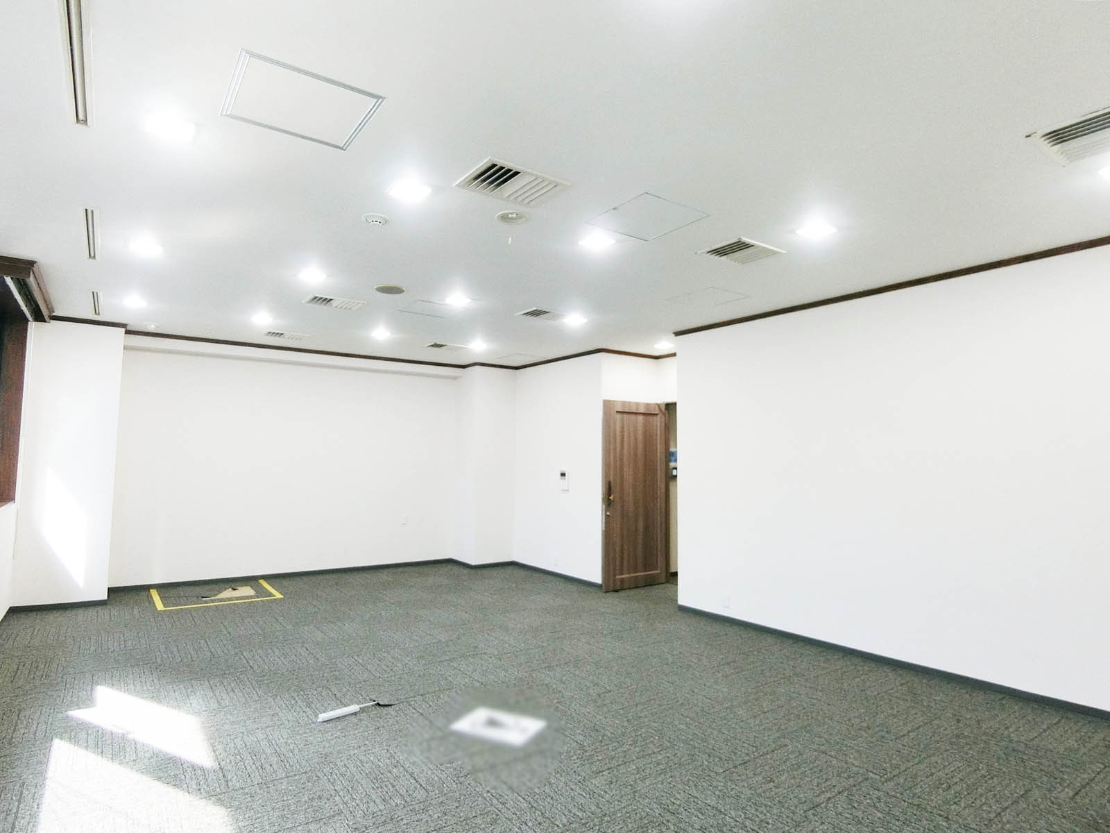 オフィス室内参考画像(8階・B室18坪)