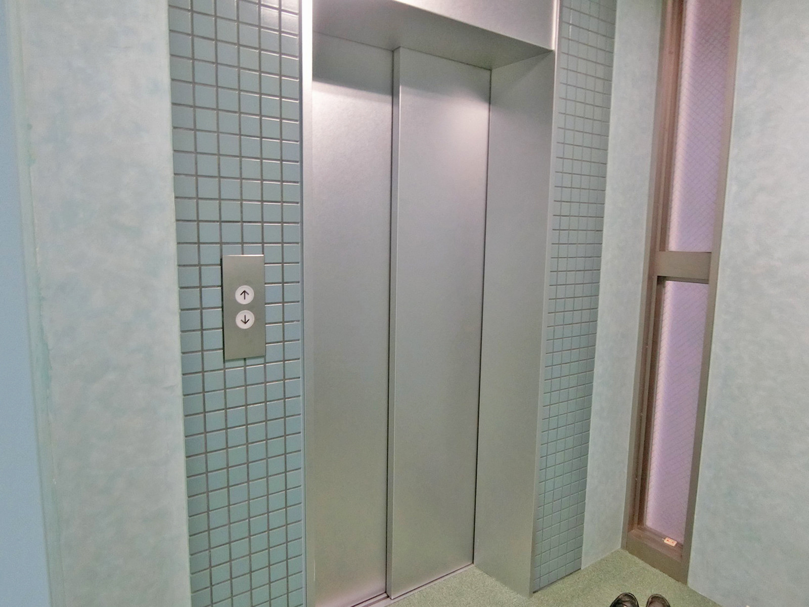 エレベーター