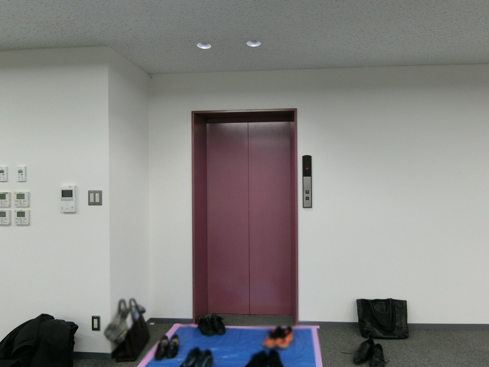 エレベーターからダイレクトイン