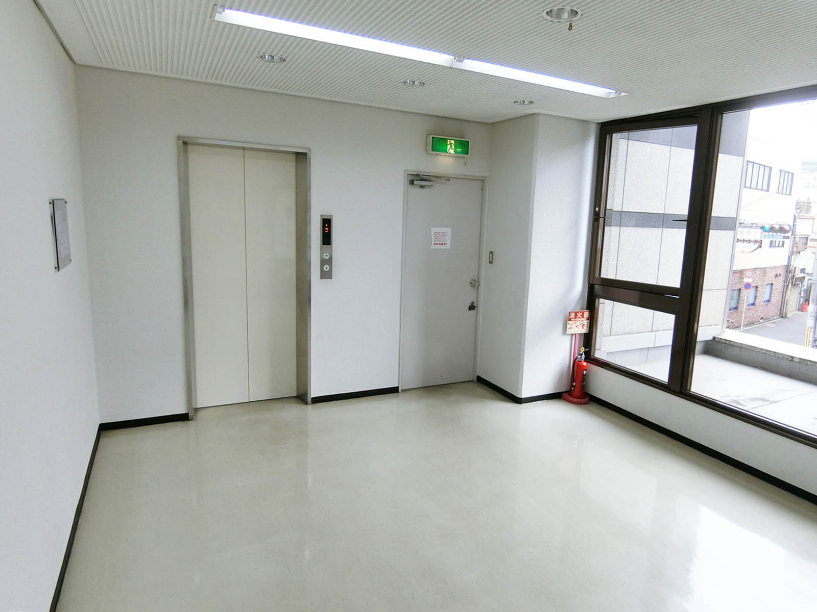 エレベーターホール