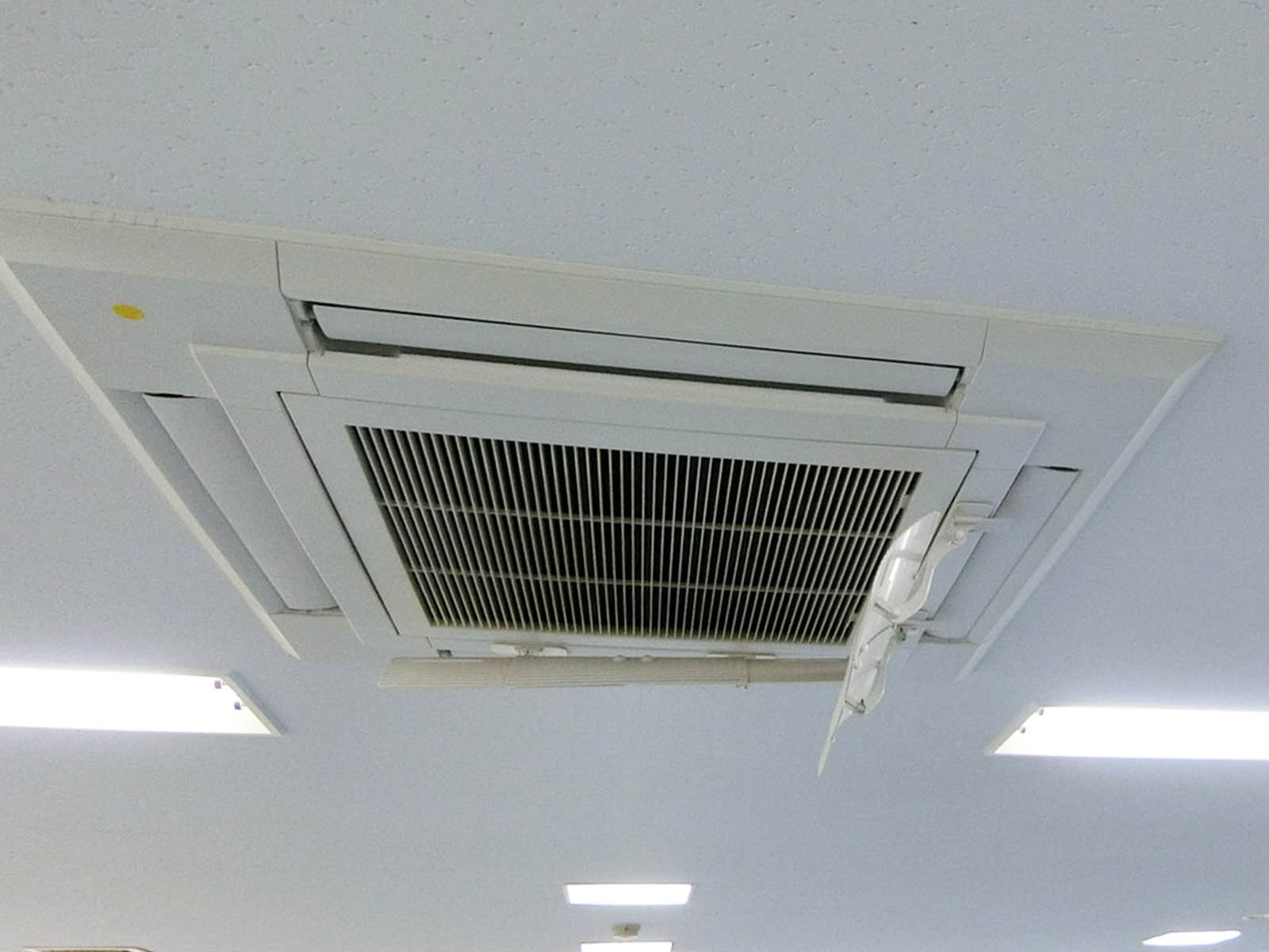 空調