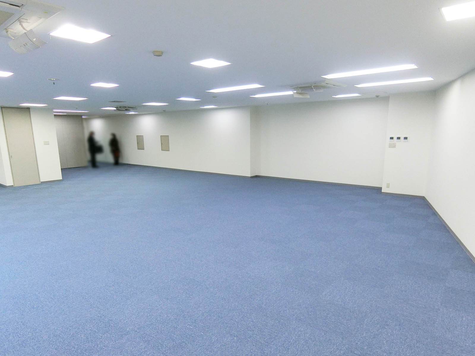 別角度の様子
