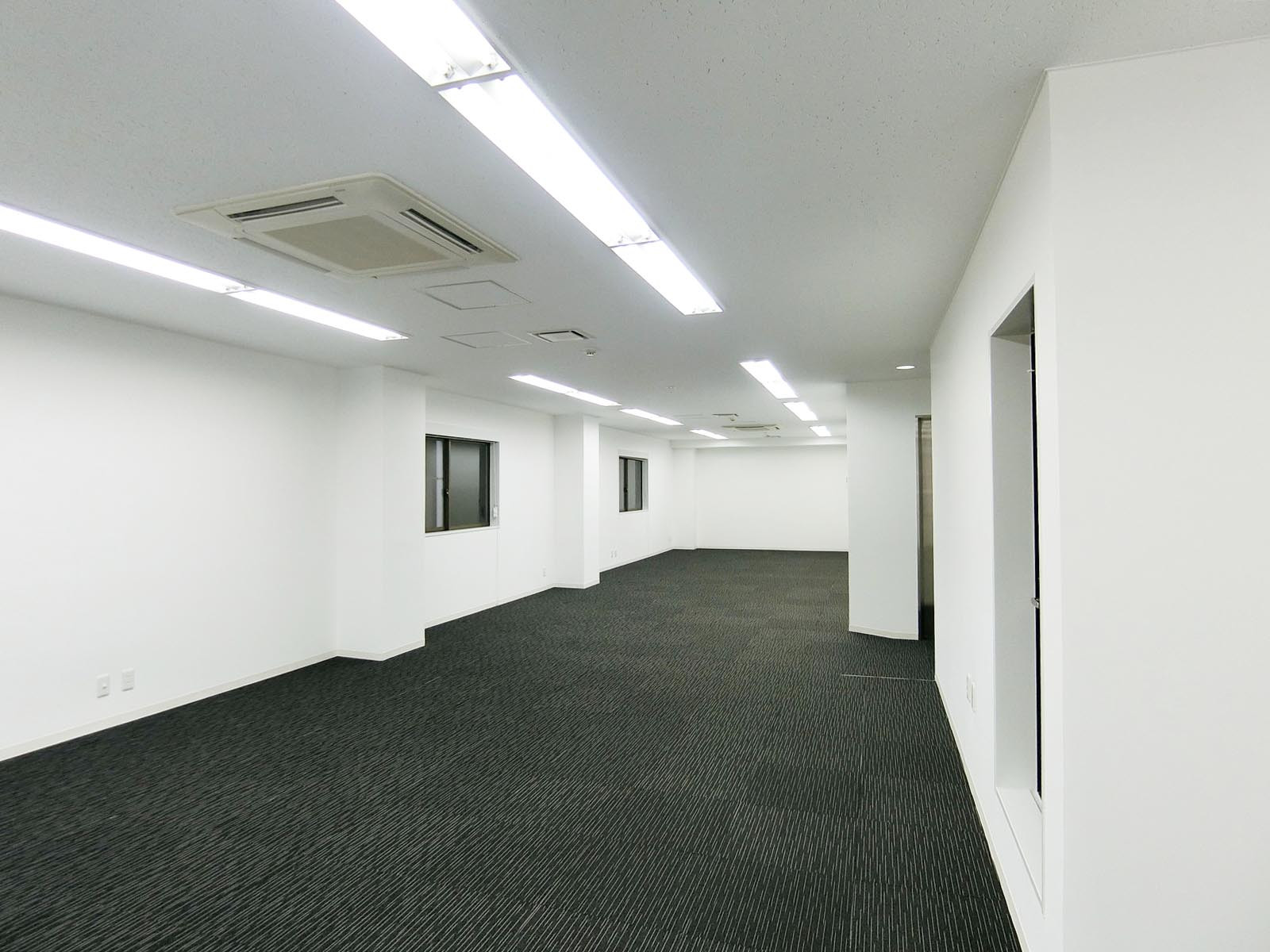 別角度の様子