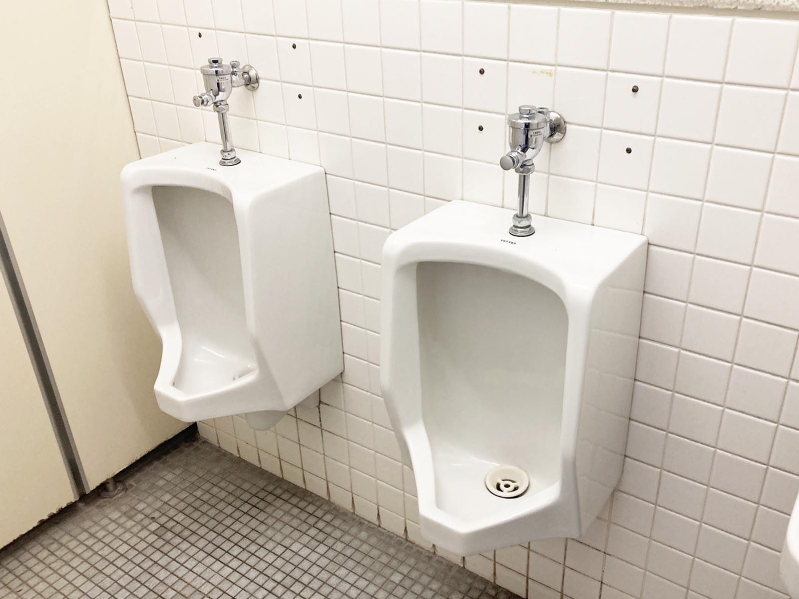 男性用トイレ