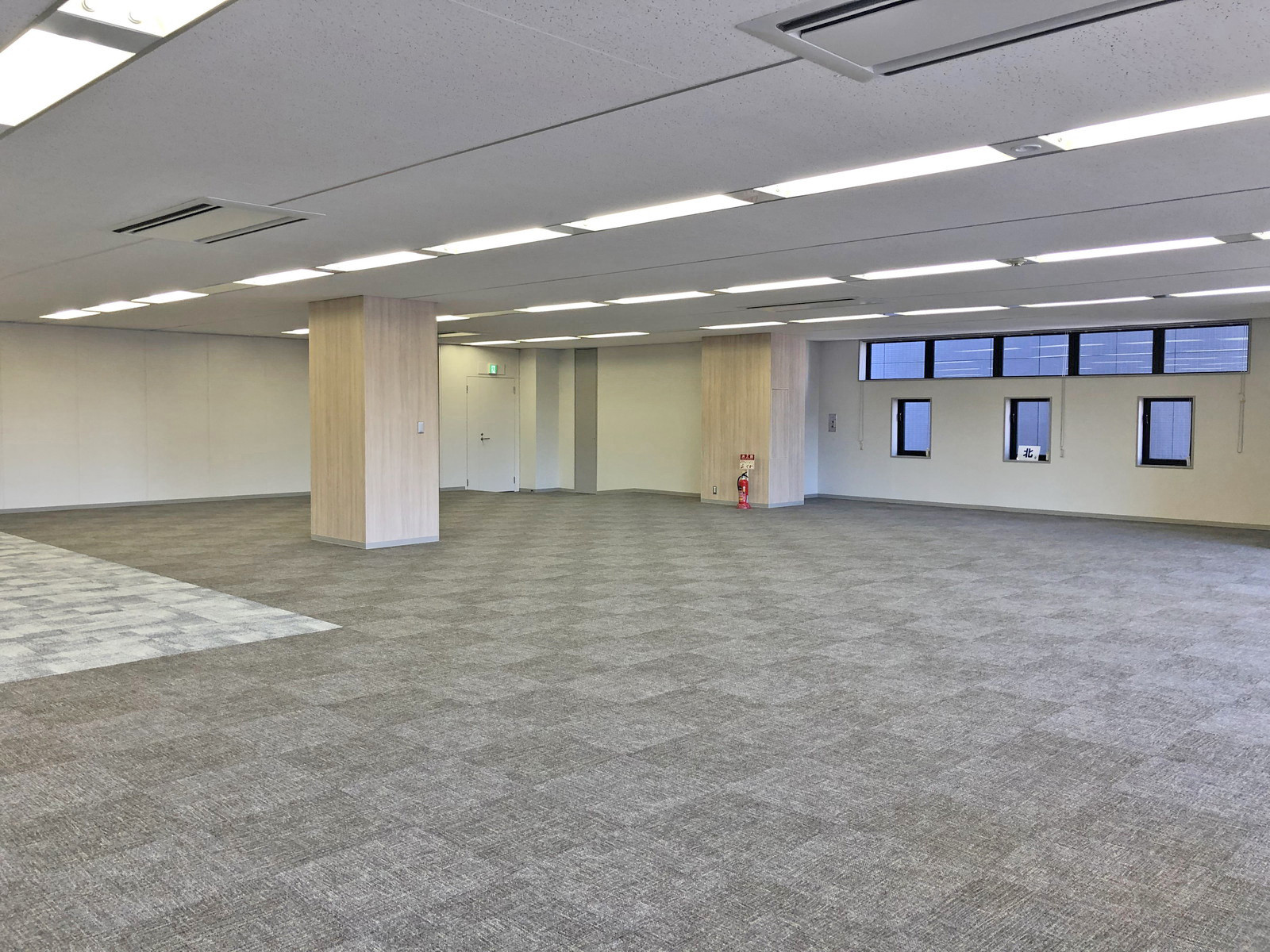 明るい室内