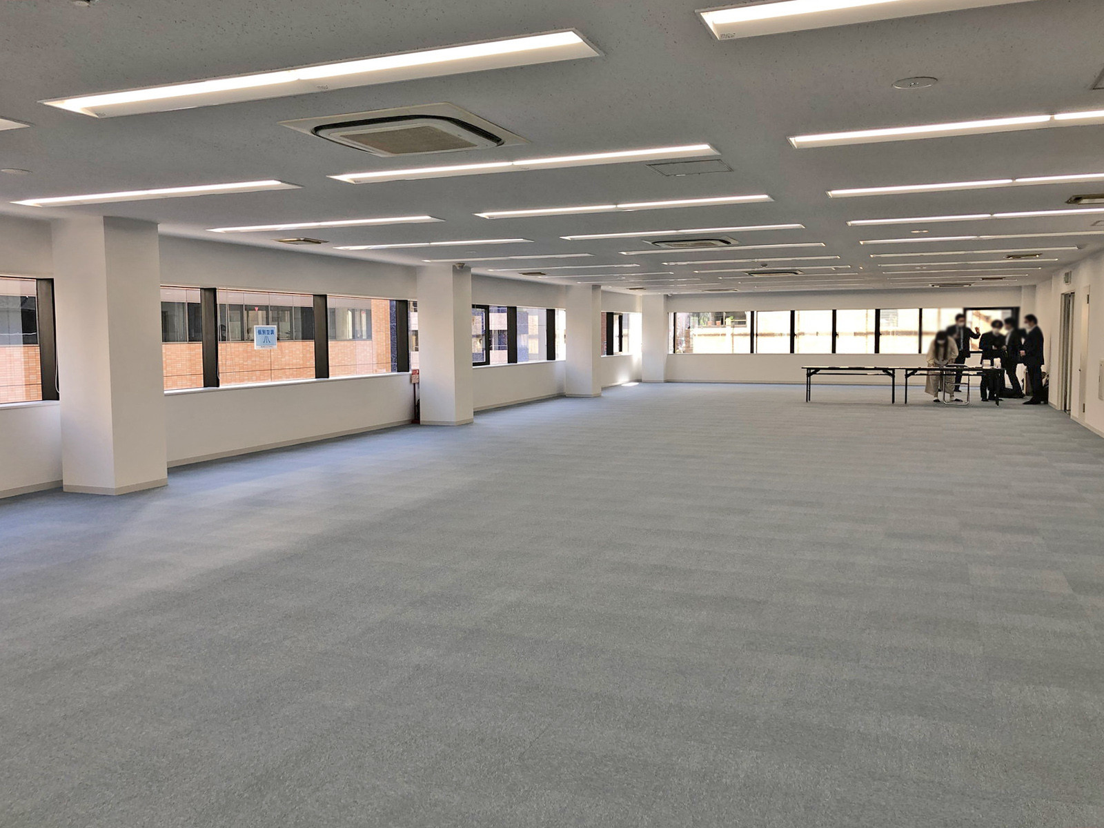 オフィス室内参考画像