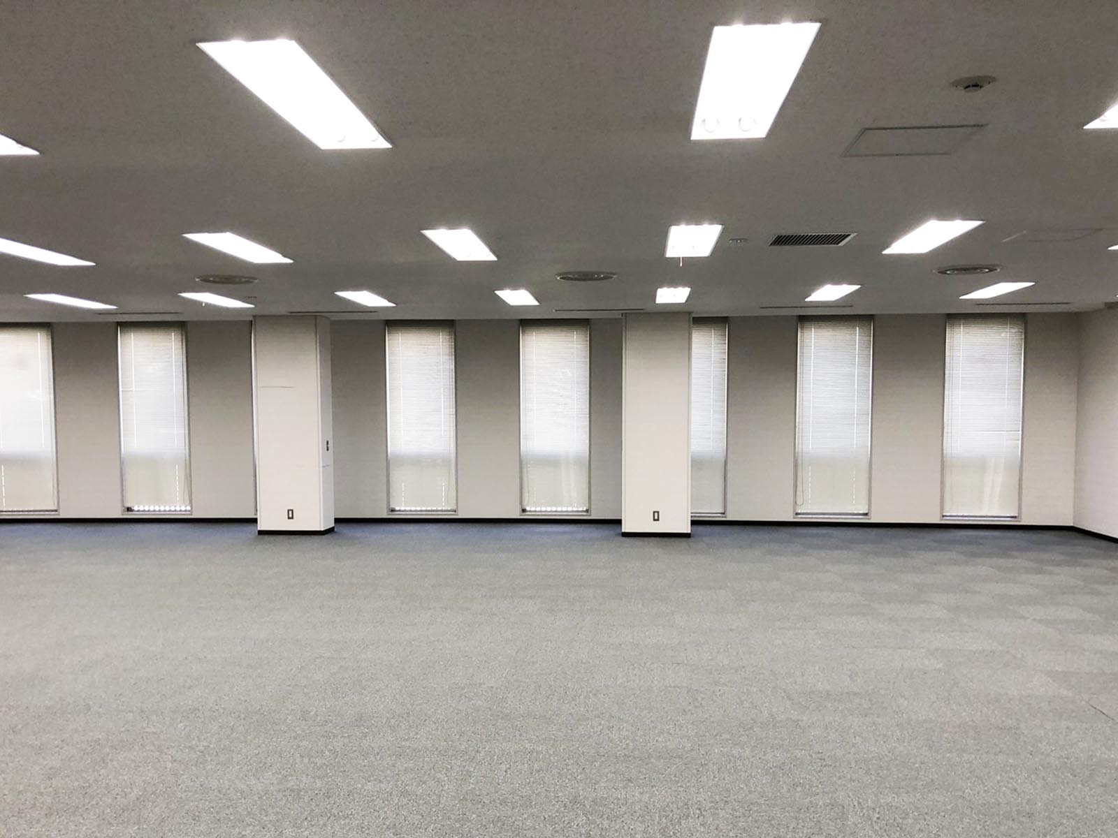 オフィス室内参考画像