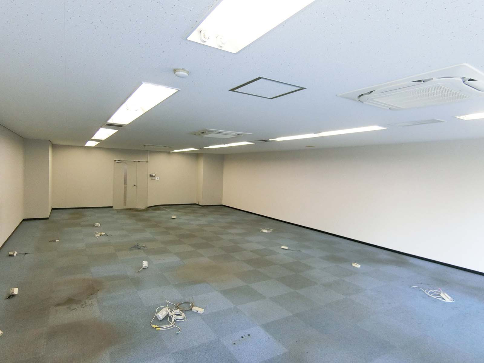 別角度の様子