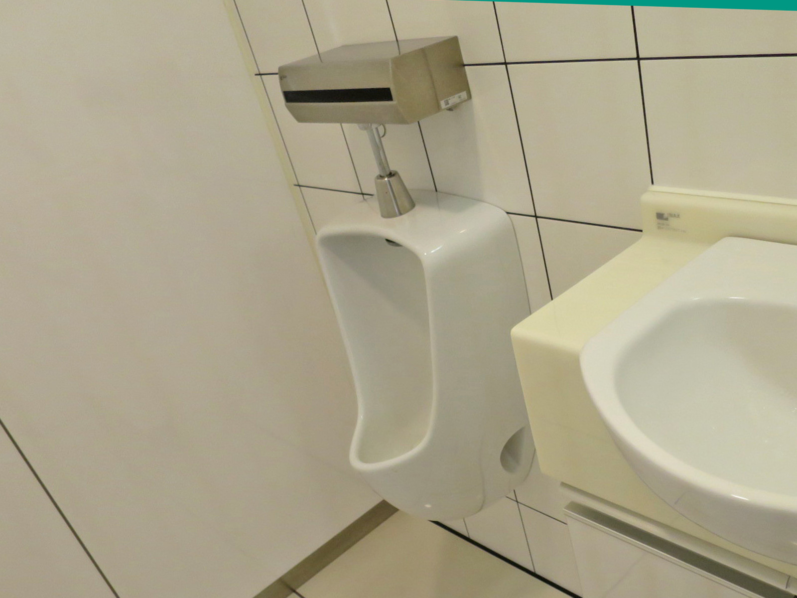 男性用トイレ