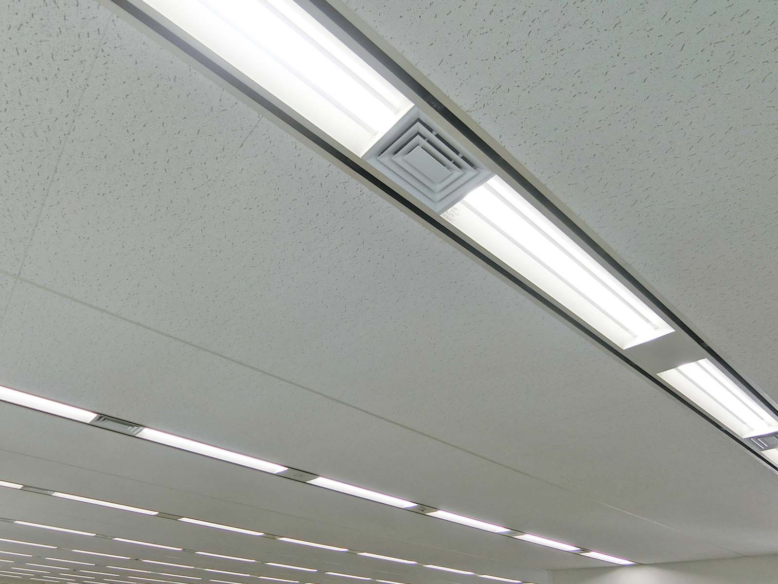照明