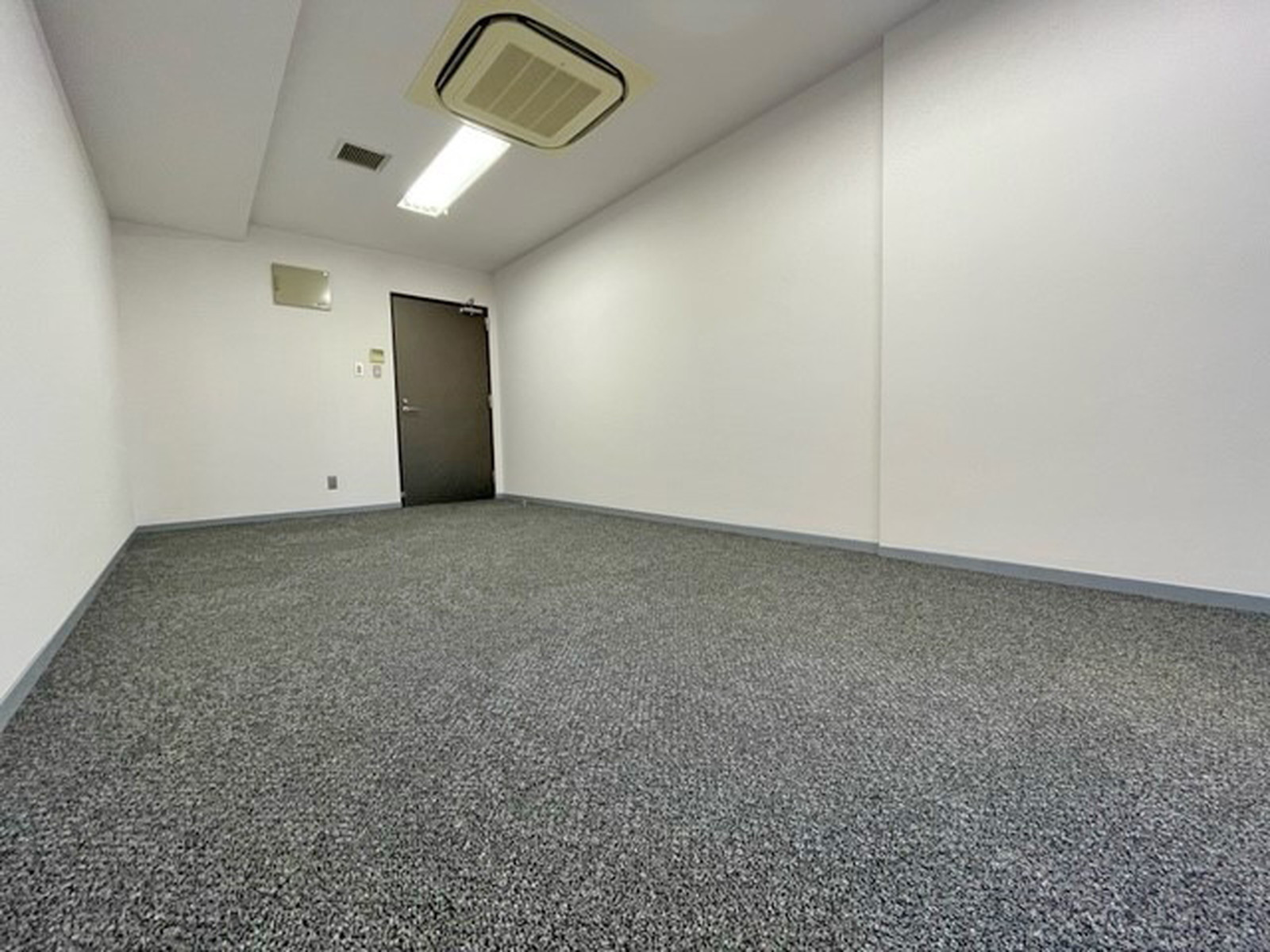 フロア別角度からの様子