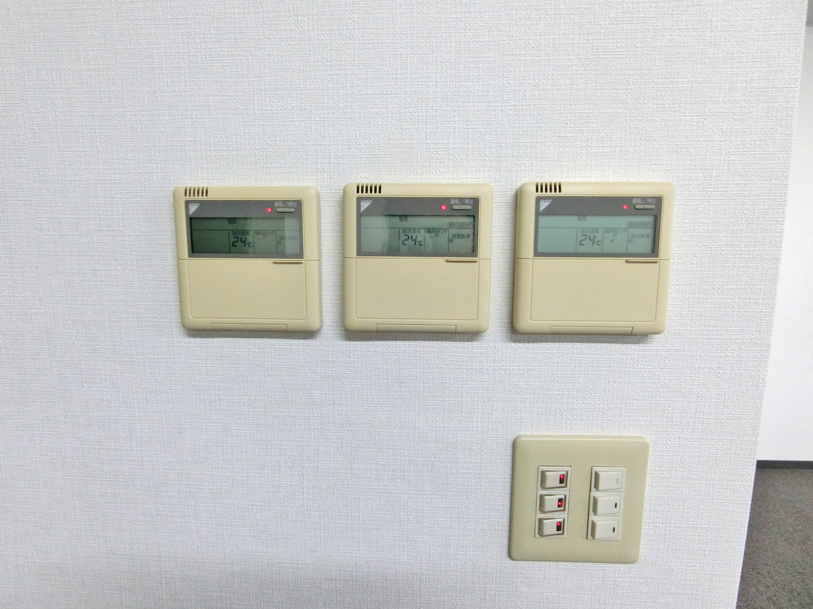 空調スイッチ