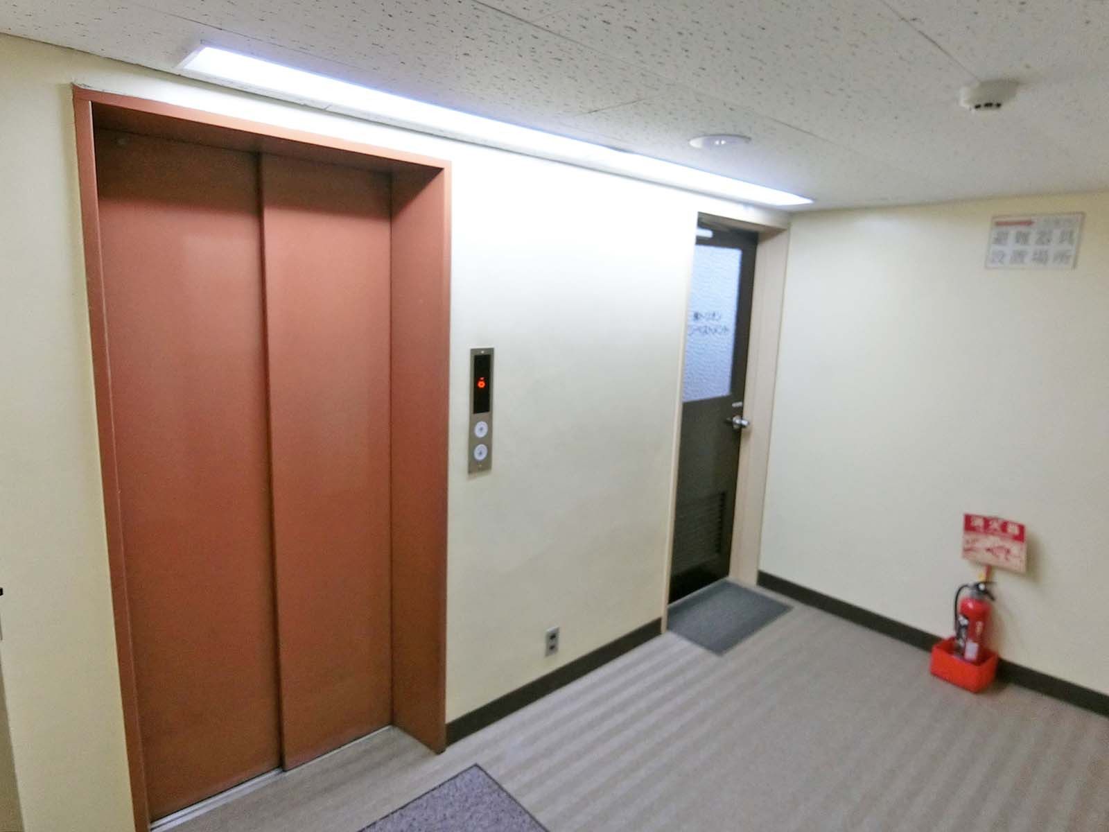 エレベーターホール