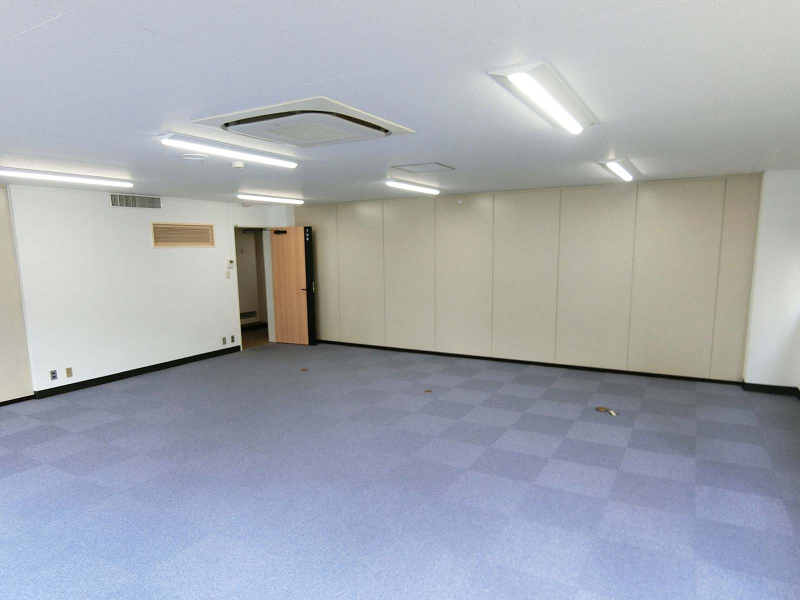 別角度の様子