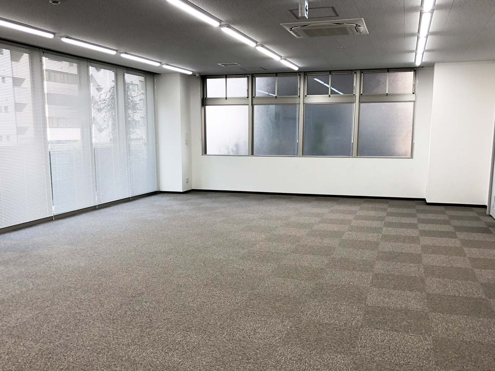 別角度の様子