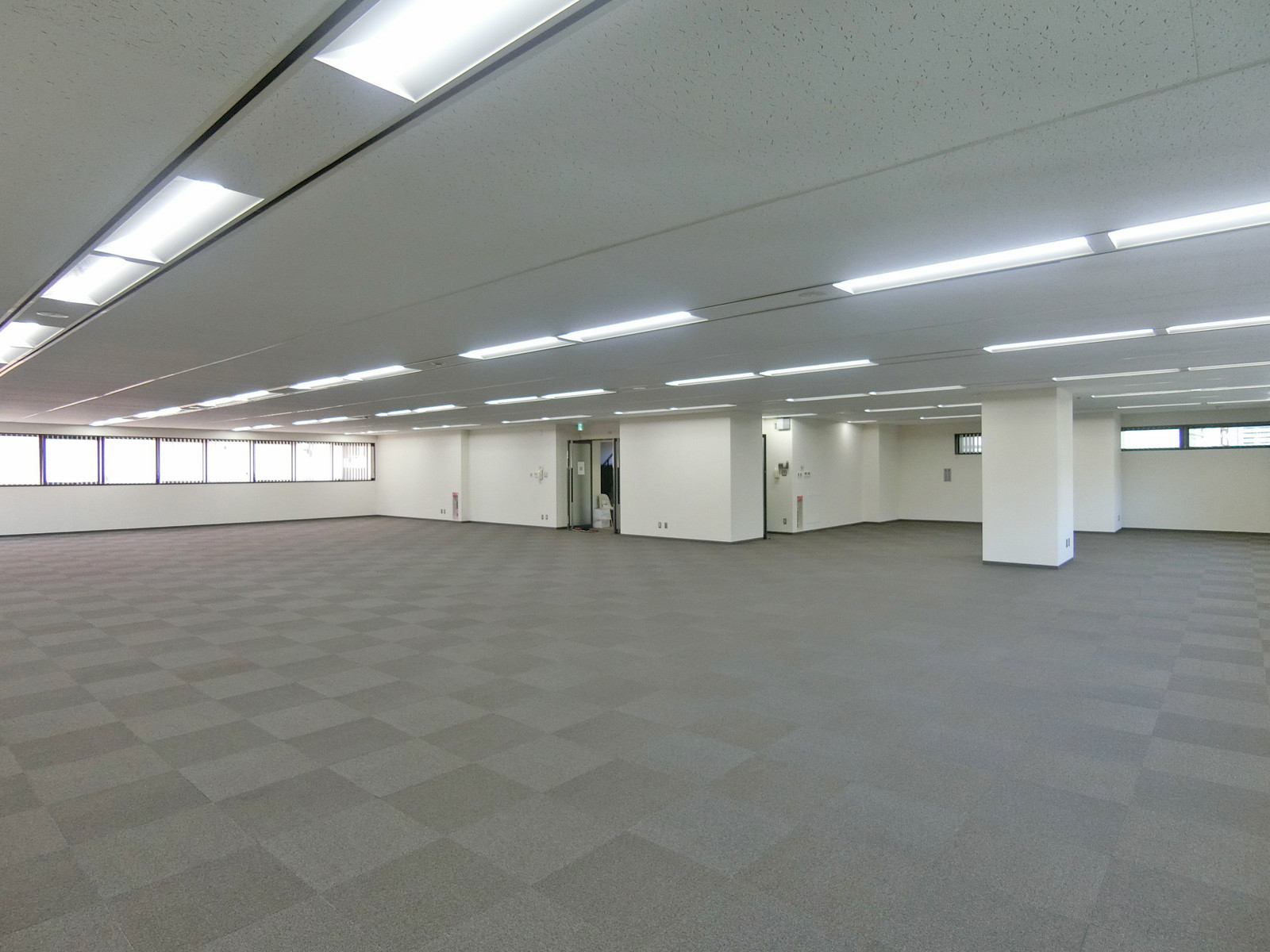 オフィス室内参考画像（6階）