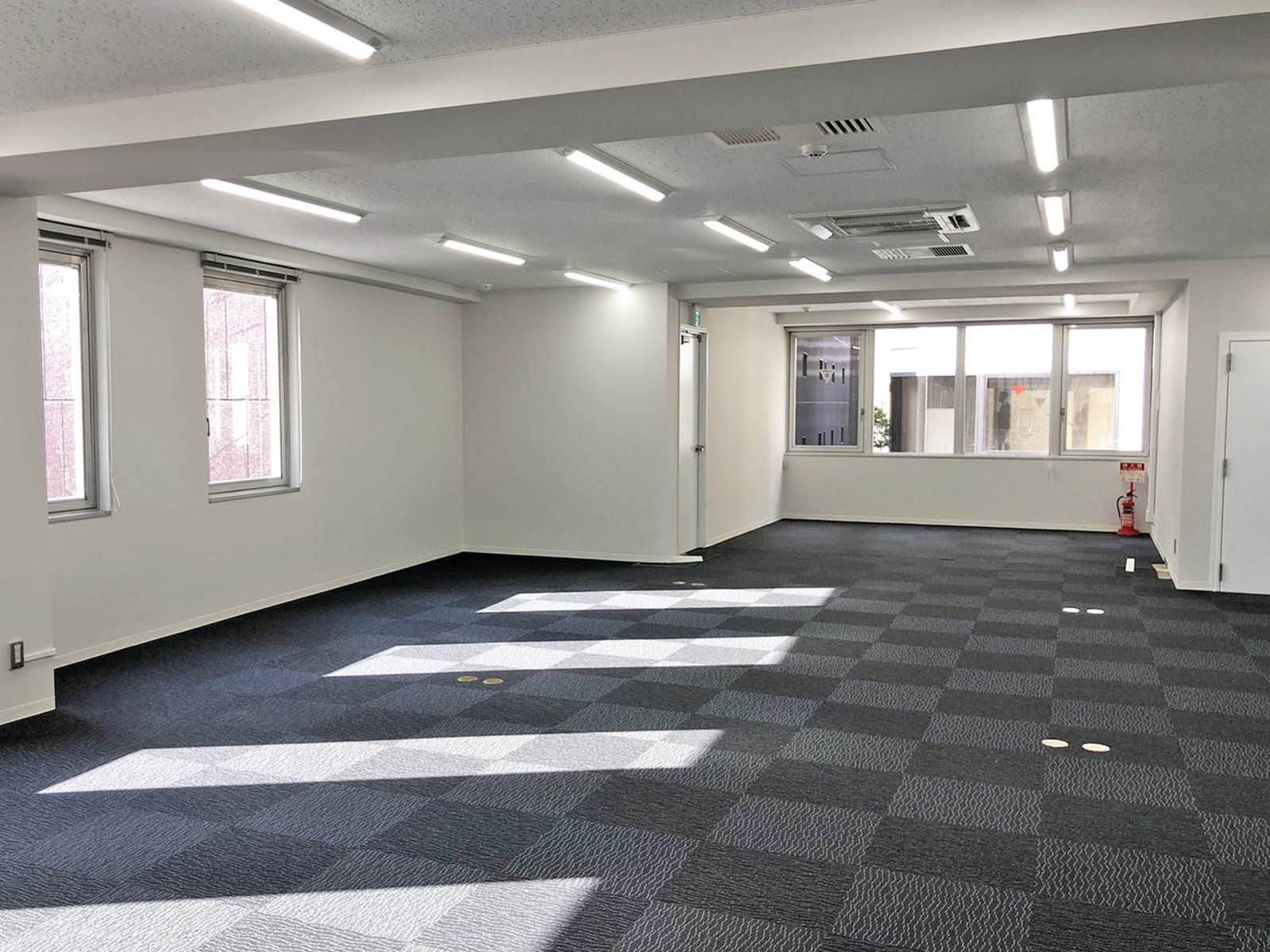 オフィス室内参考画像