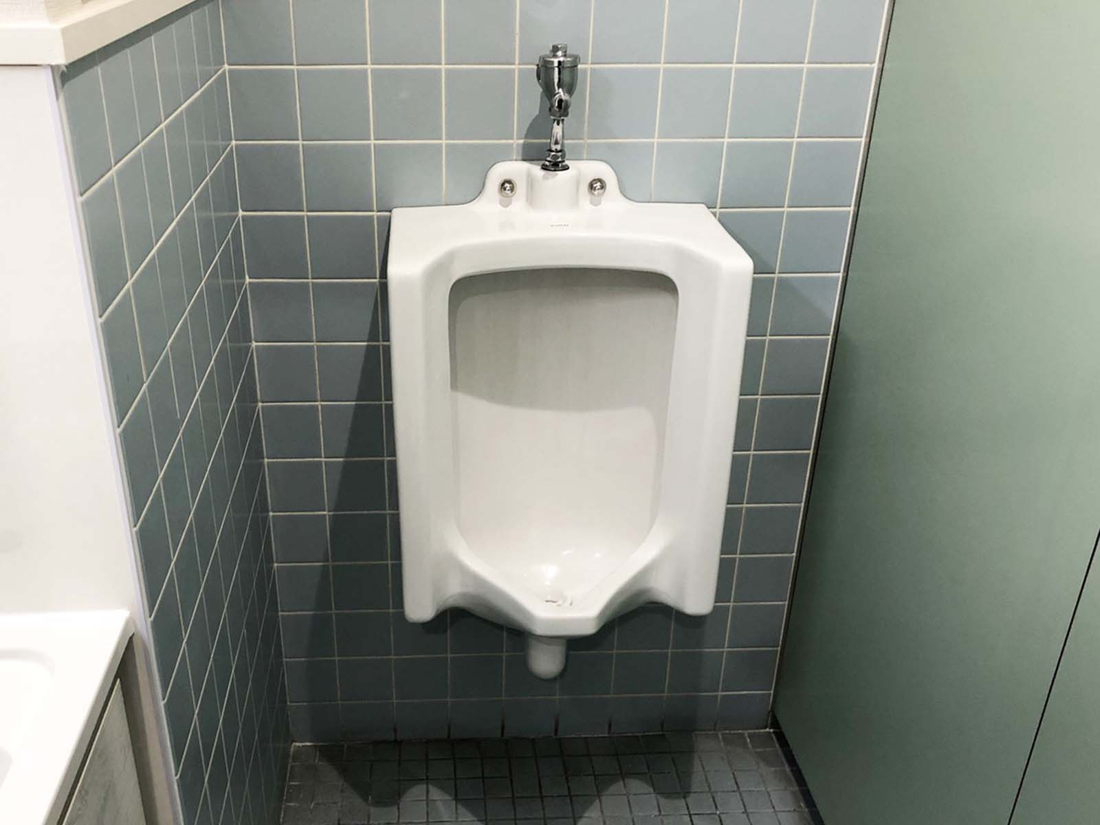 男性用トイレ