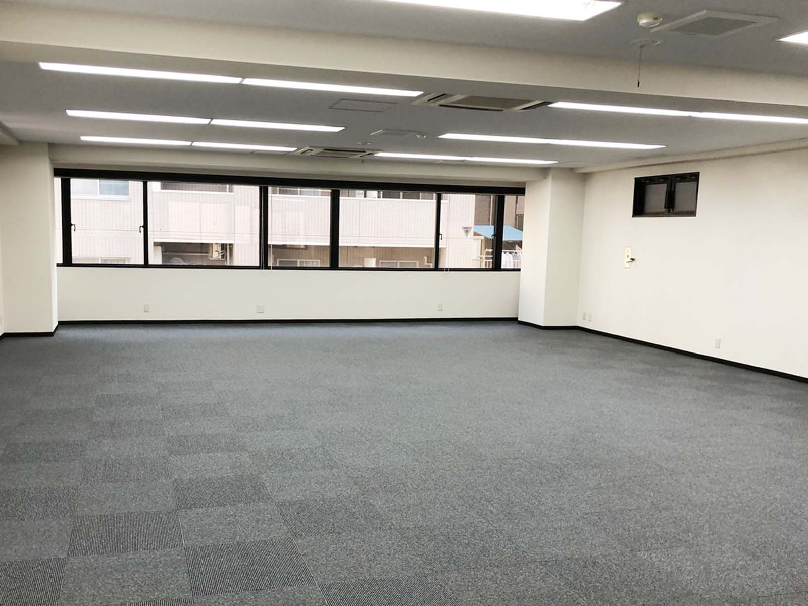 オフィス室内参考画像