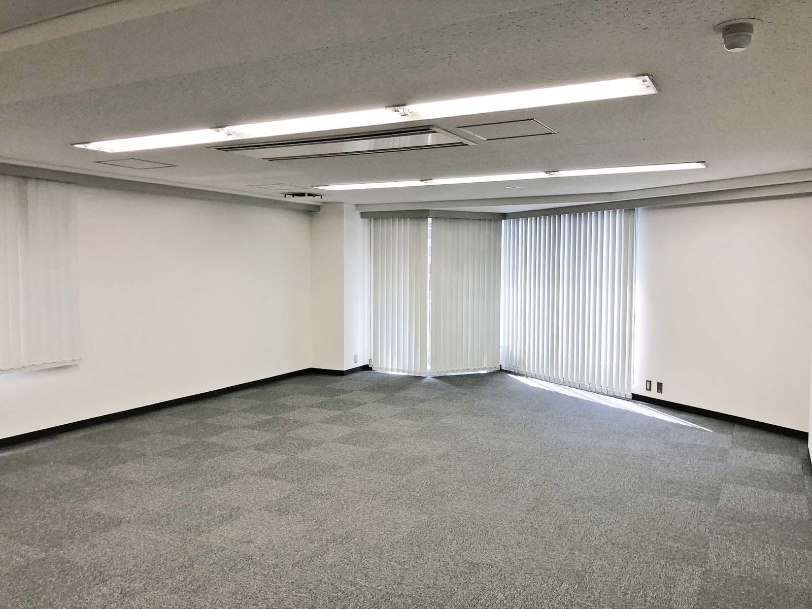 別角度の様子