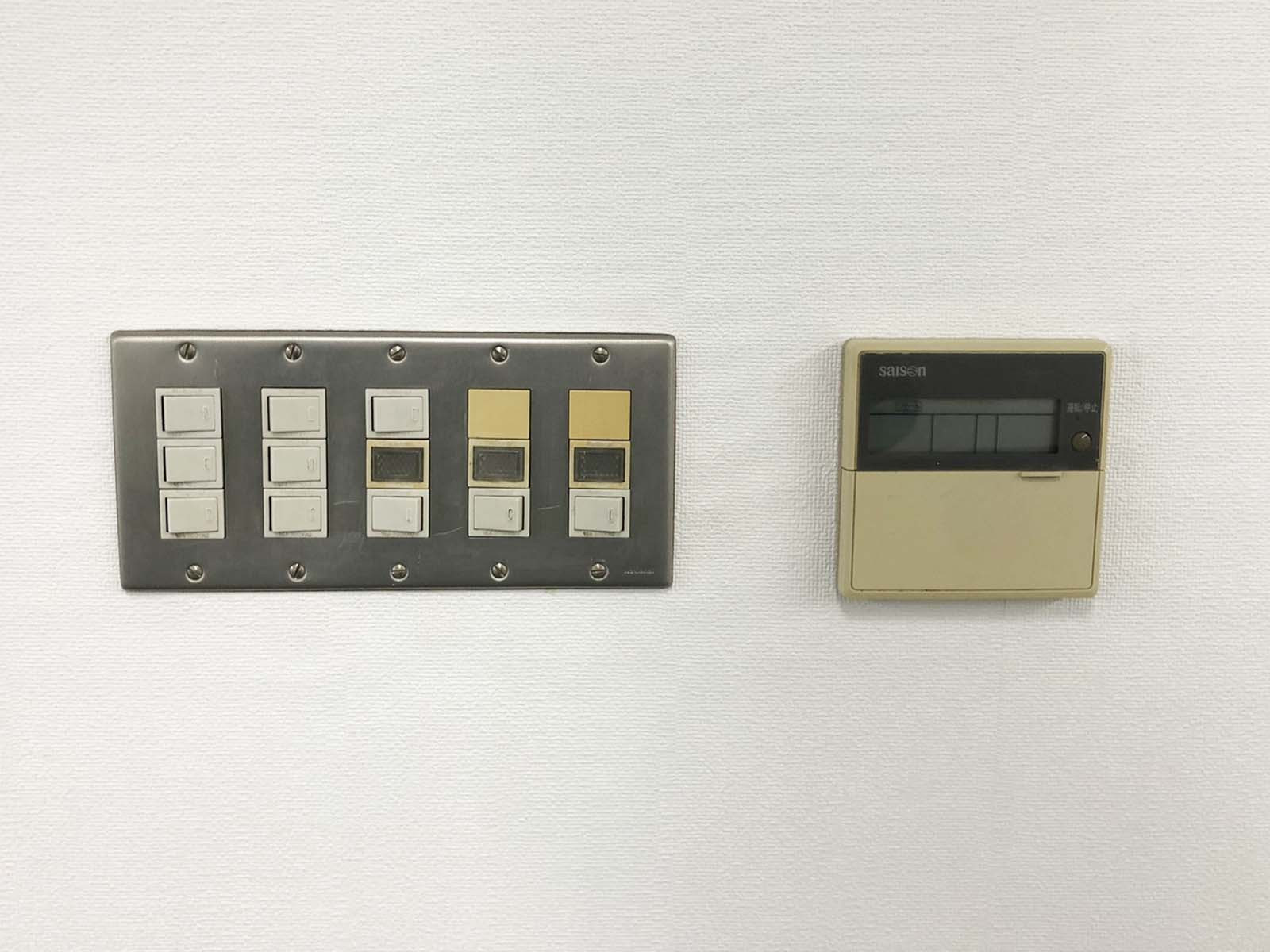 スイッチ類