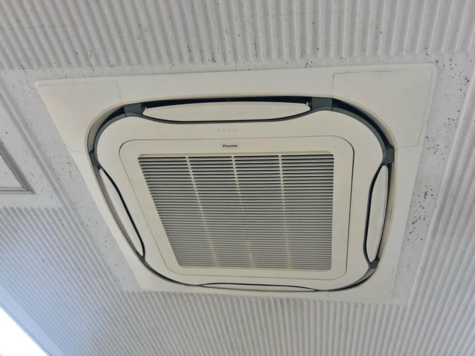 空調