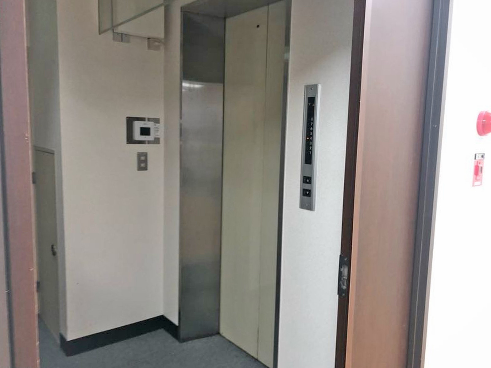 エレベーター