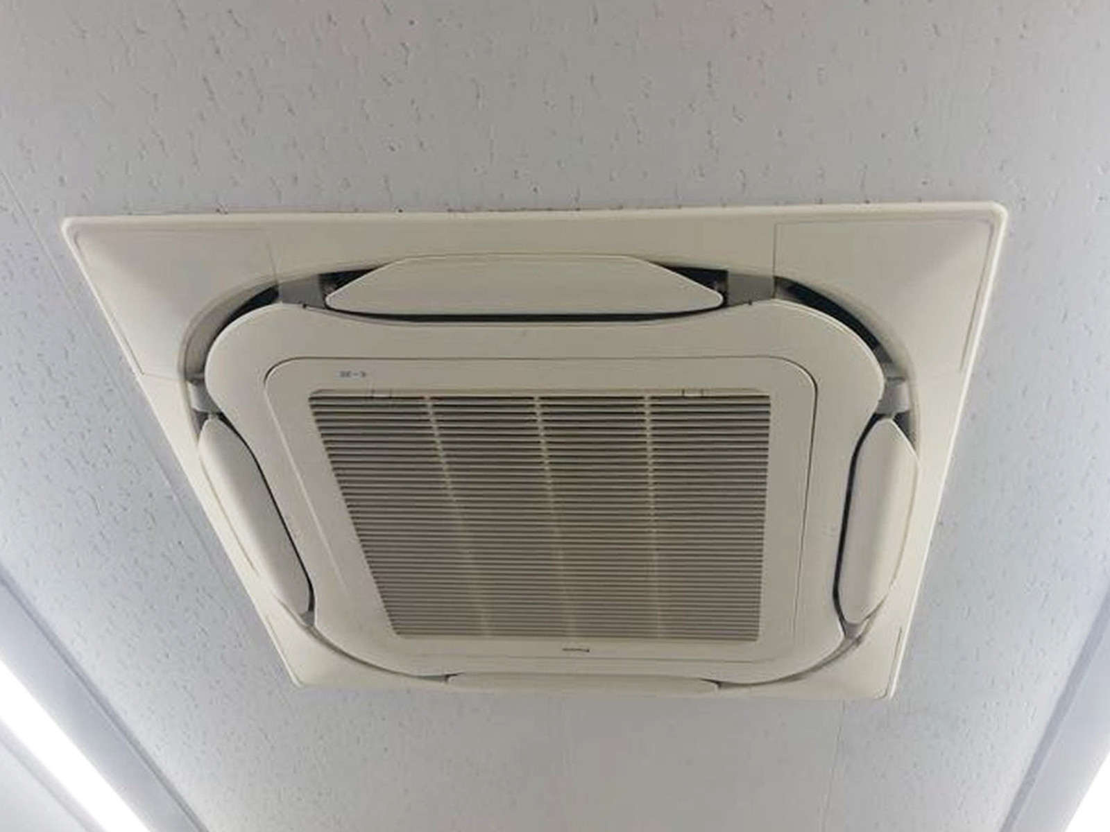 空調