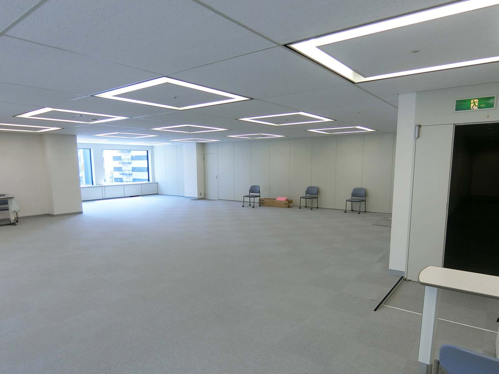 別角度の様子