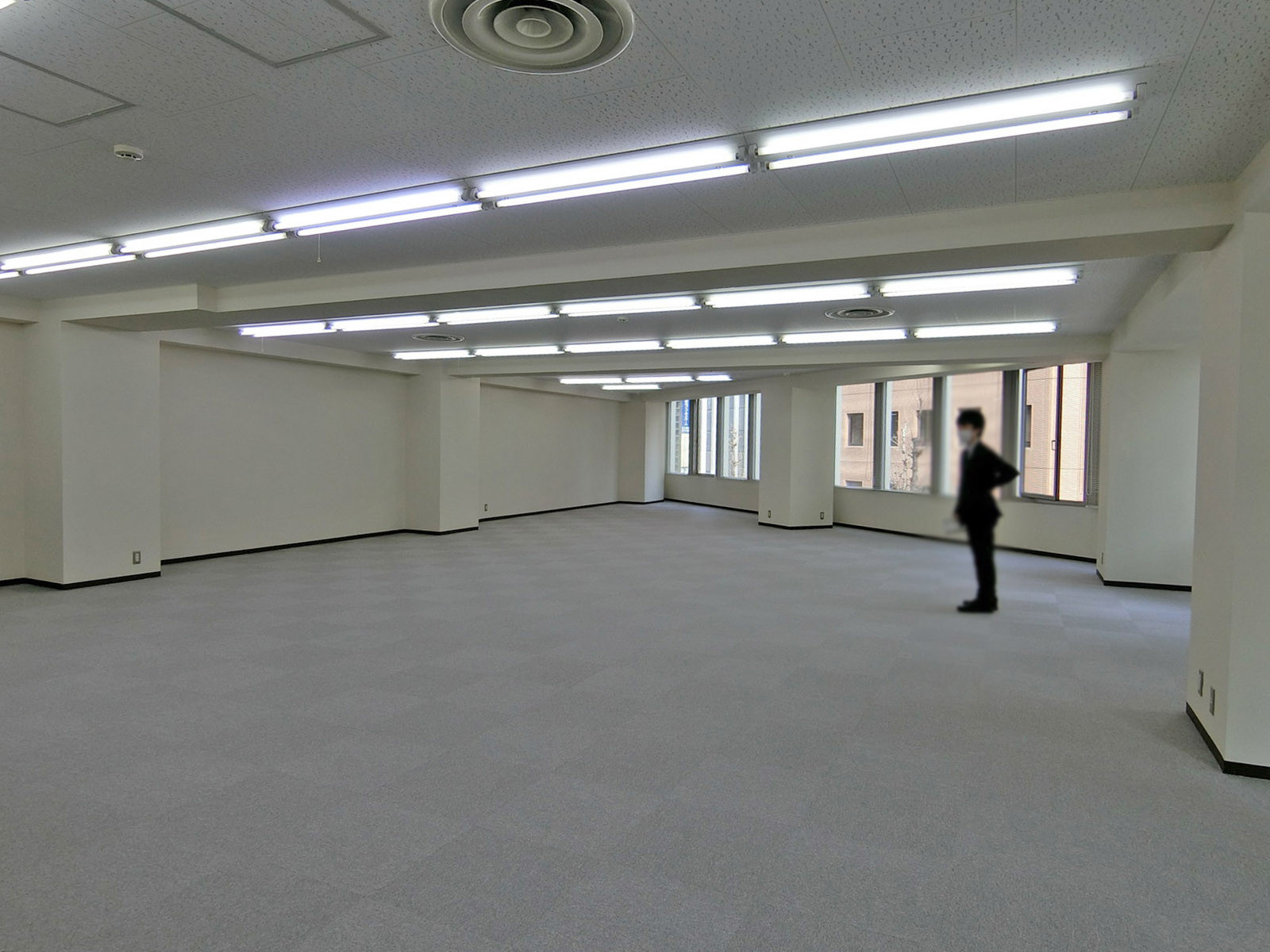 別角度の様子