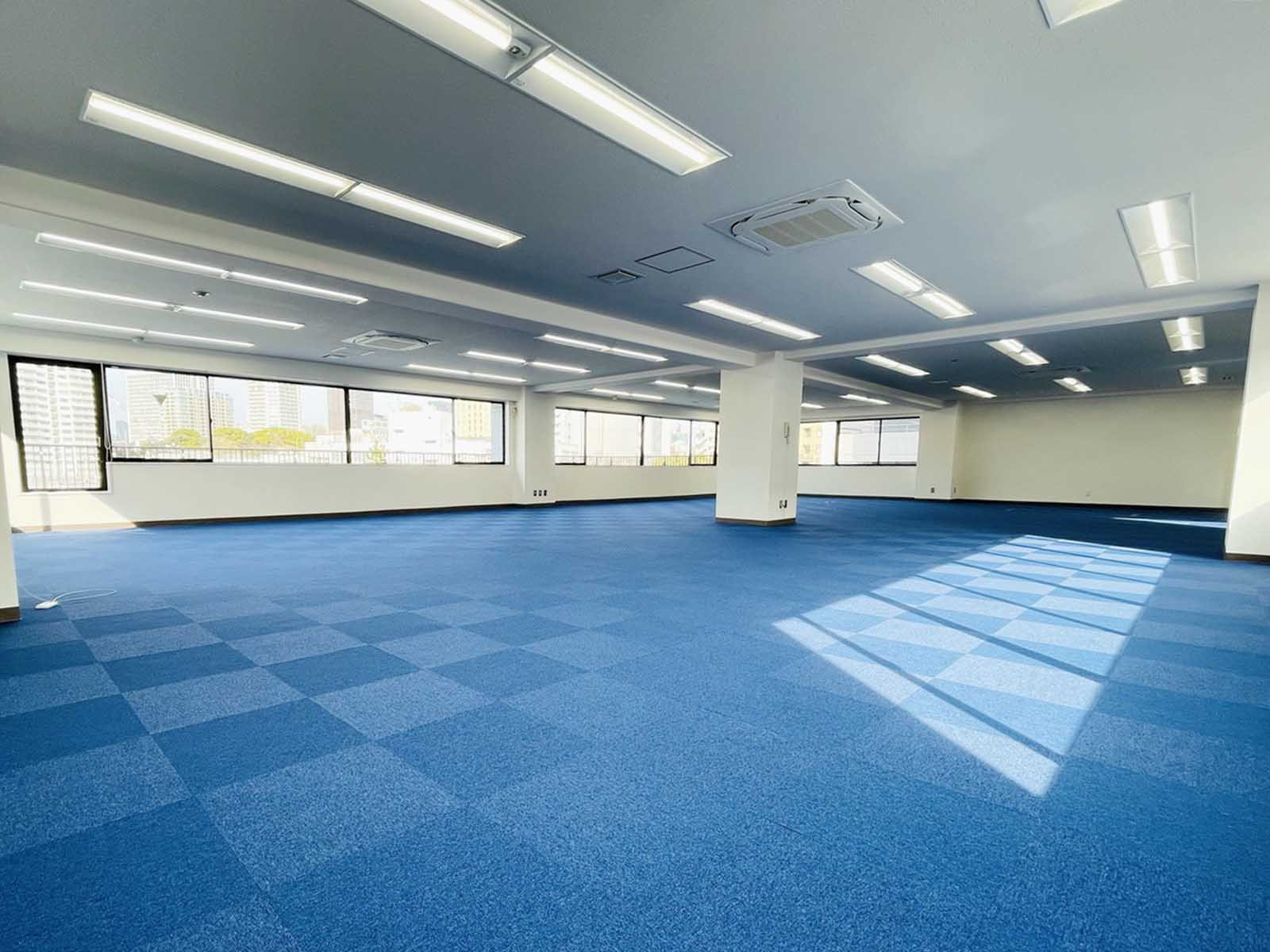 オフィス室内参考画像