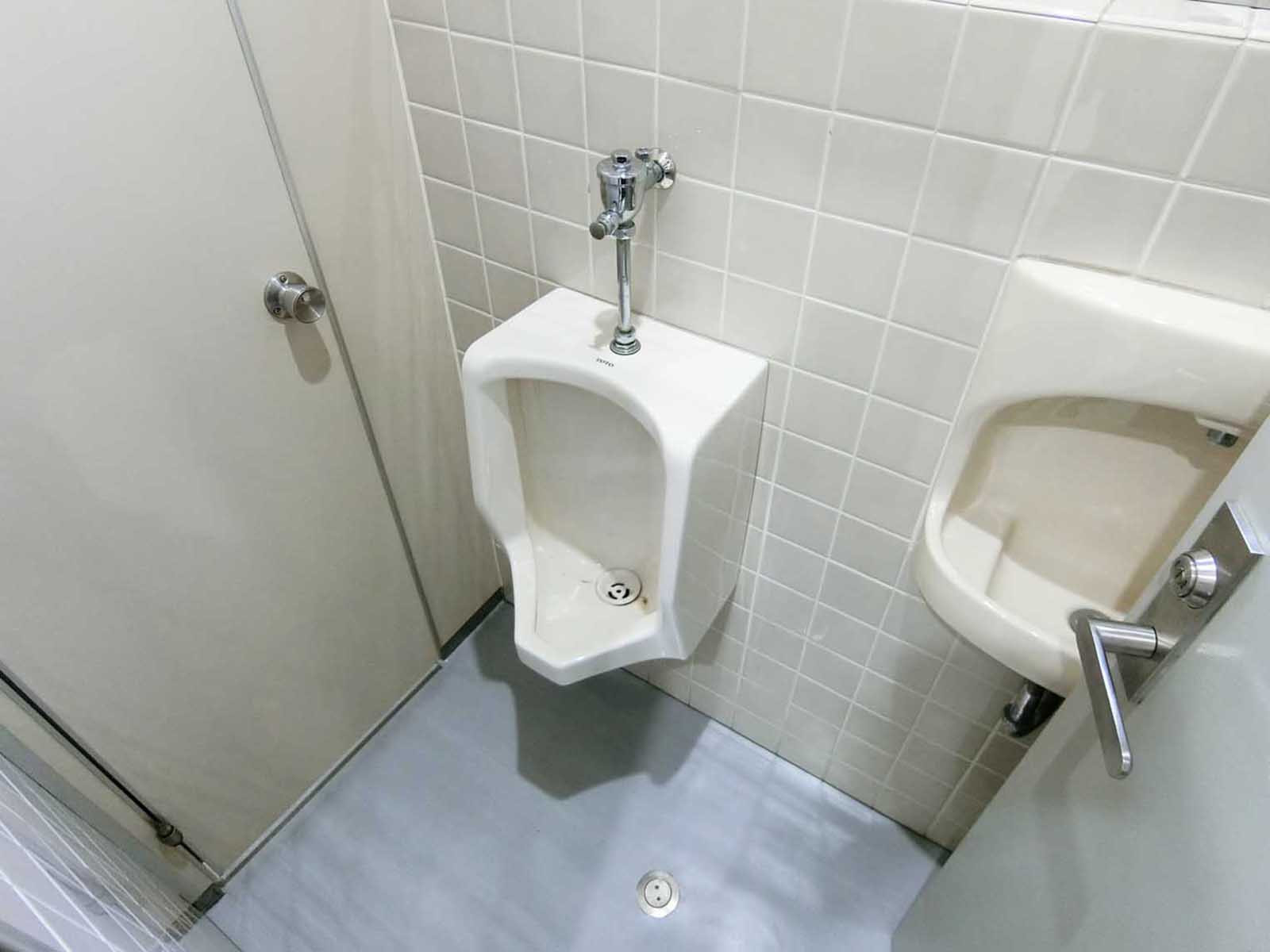 男性用トイレ